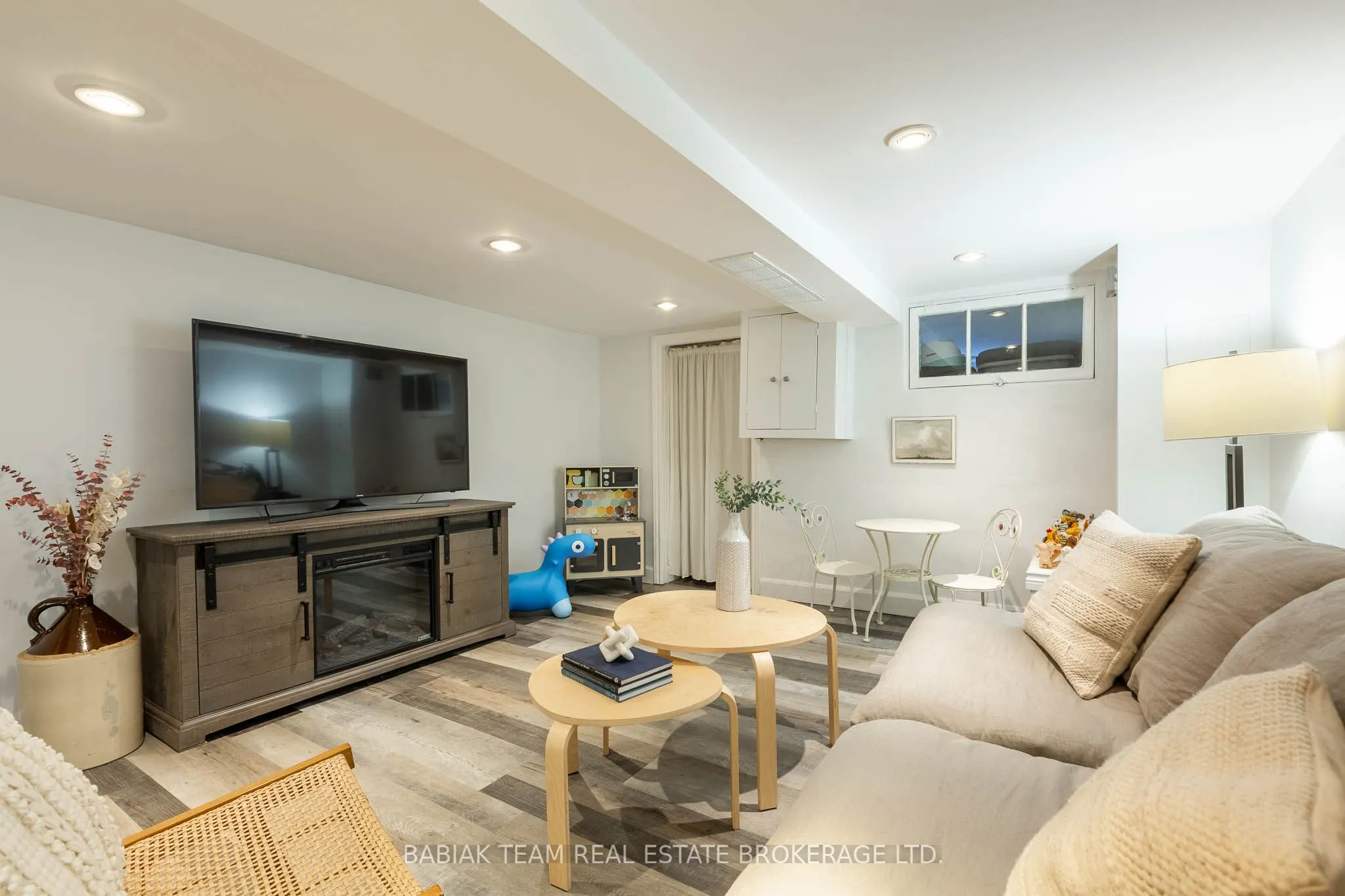 85 Watson Avenue