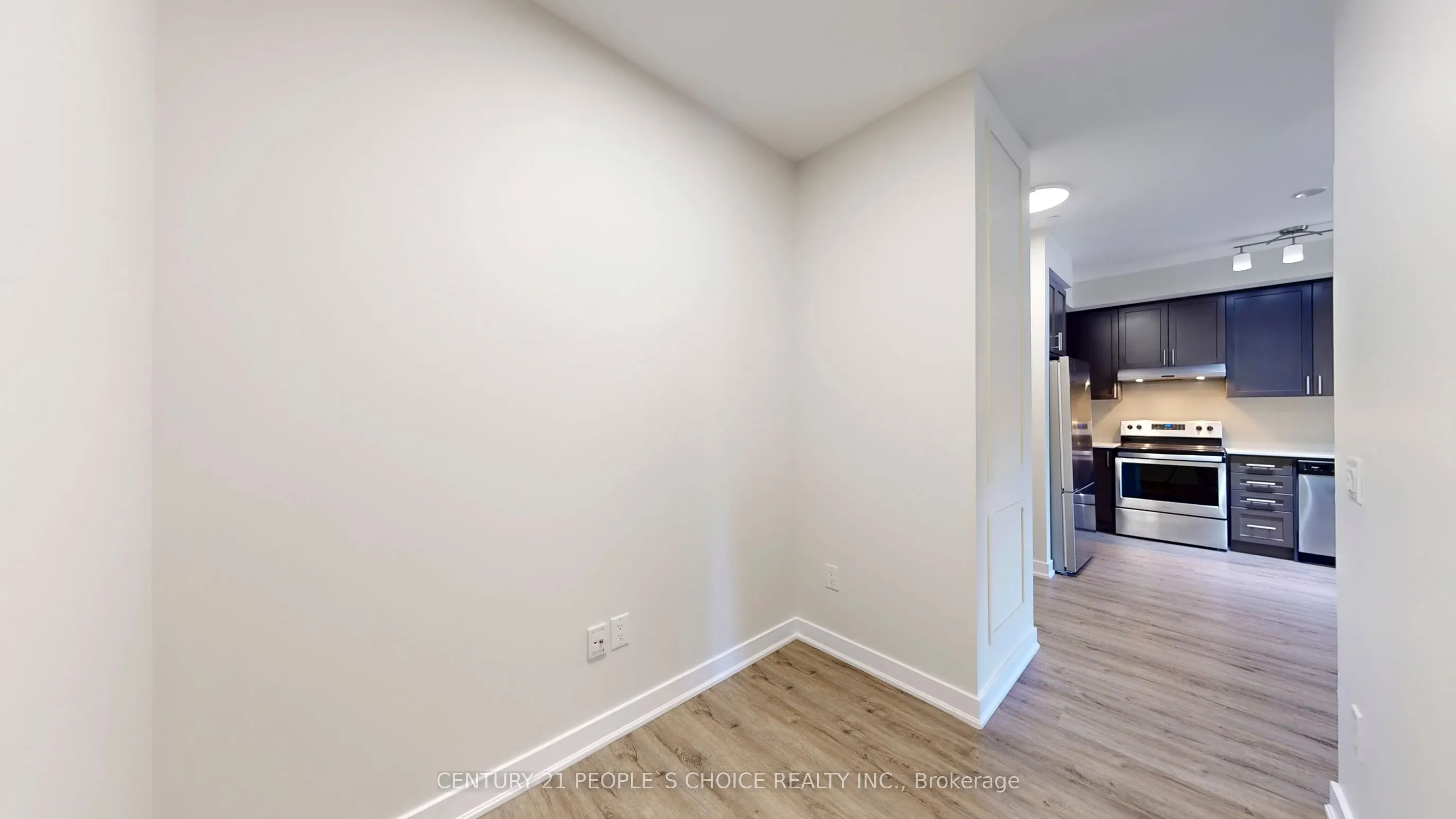 320 Plains Road E