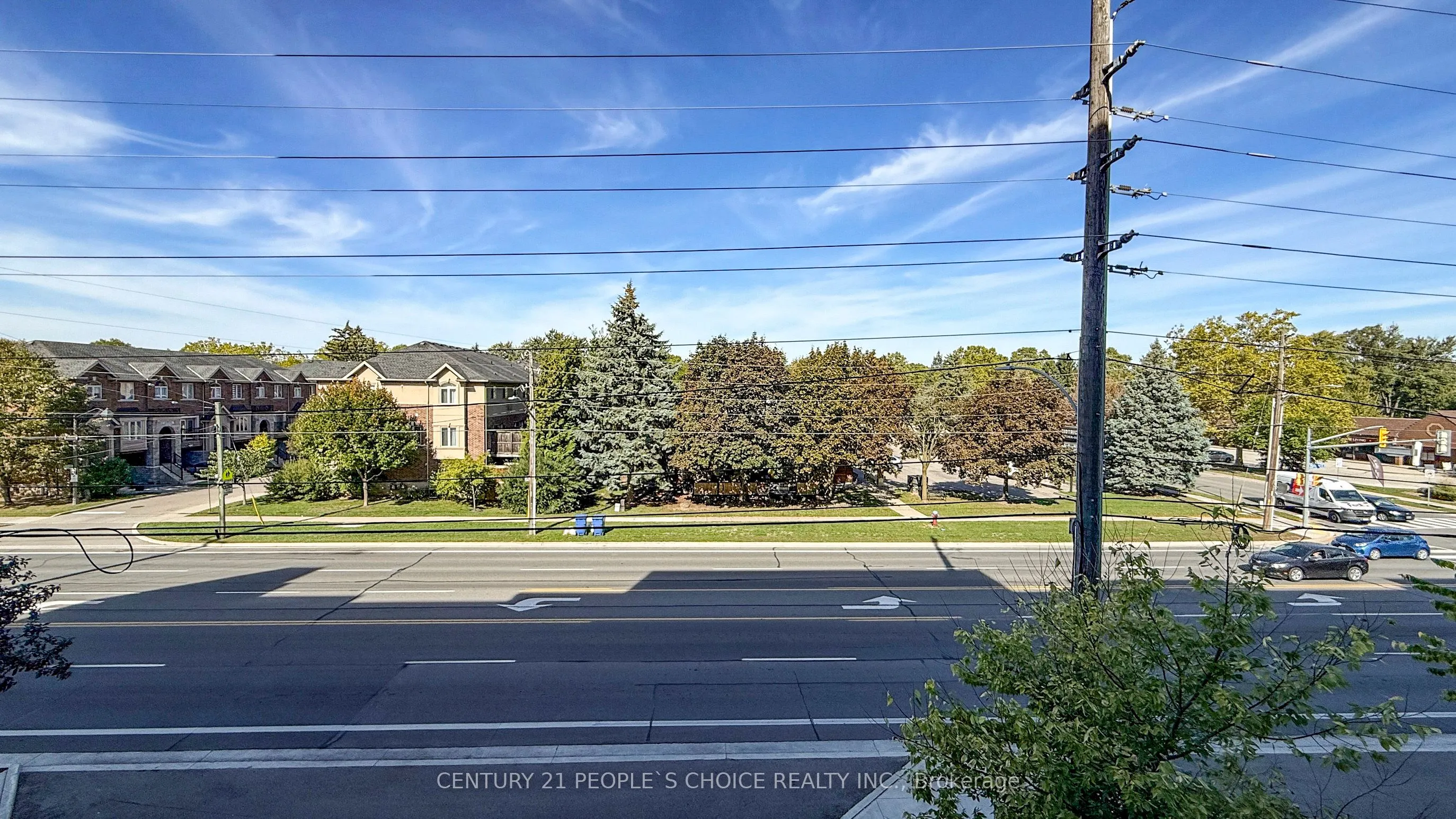 320 Plains Road E