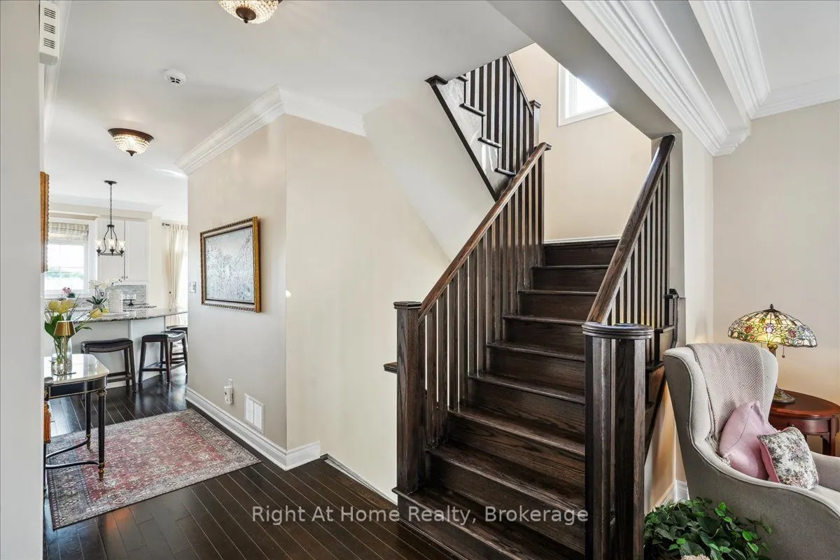 37 Rockman Crescent