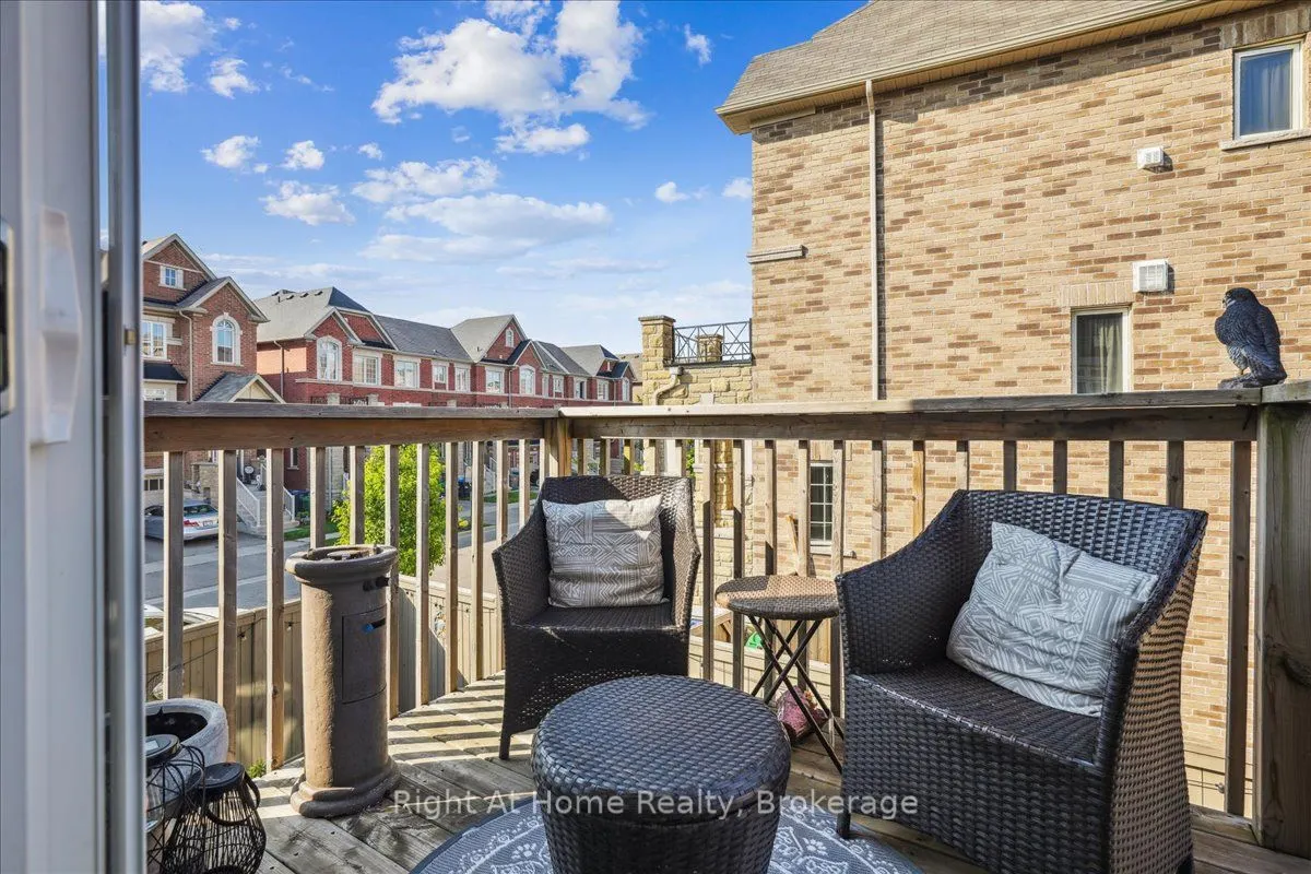 37 Rockman Crescent