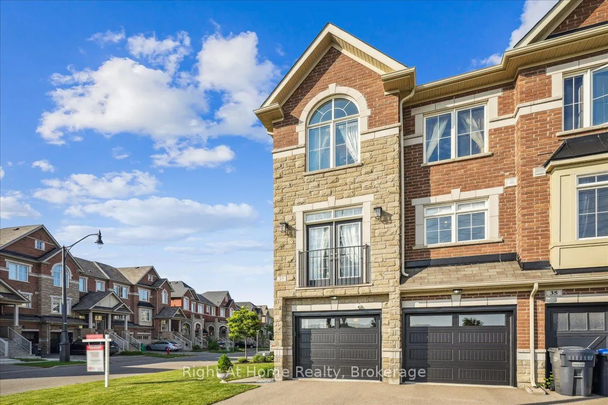37 Rockman Crescent
