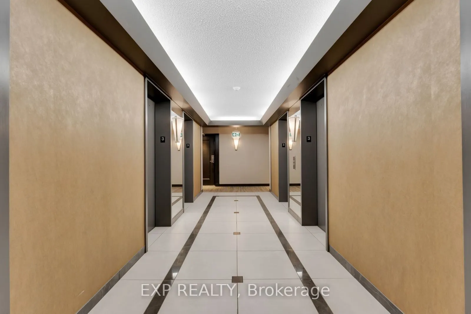 2269 Lake Shore Boulevard W, #305