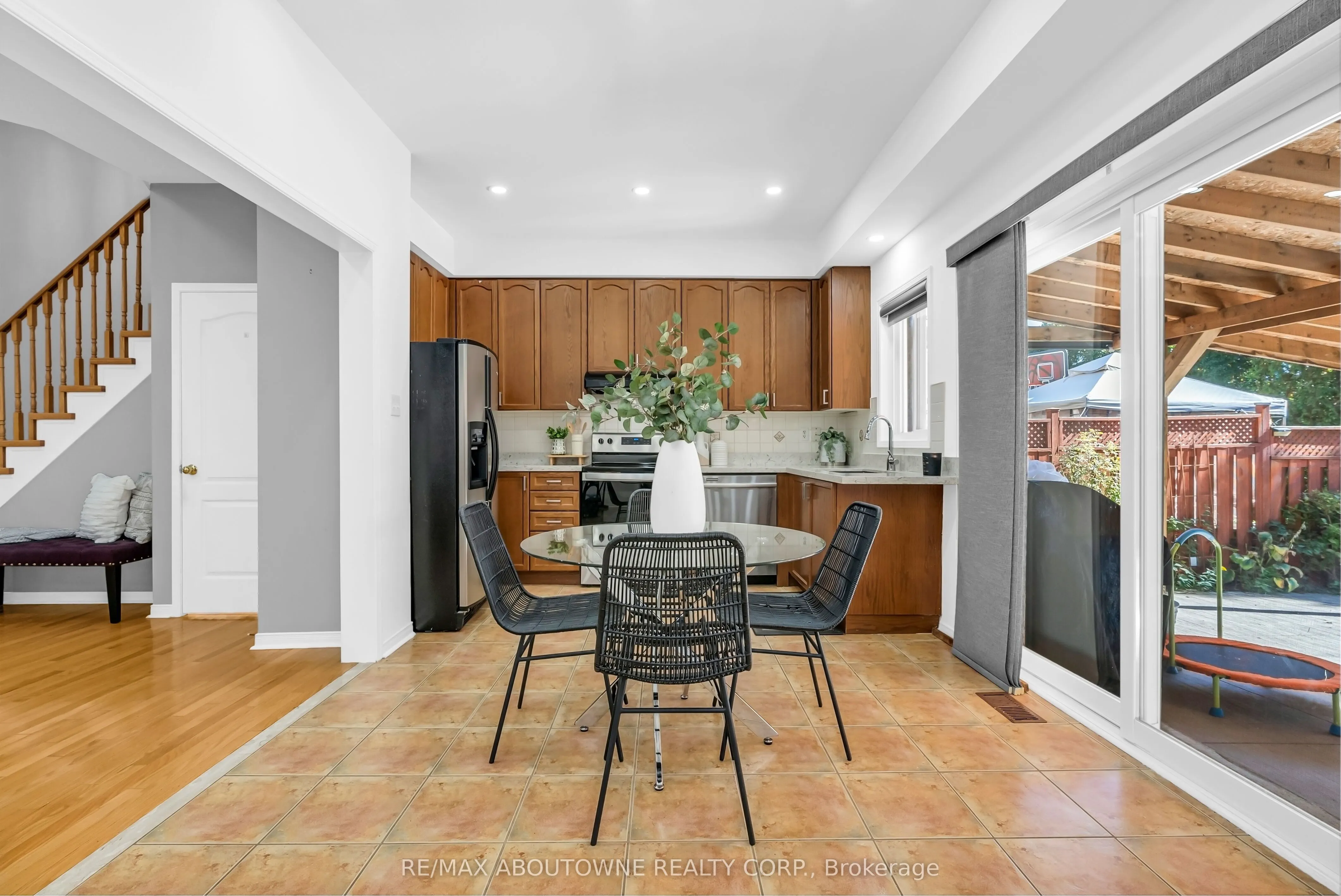 7 Rockrose Drive
