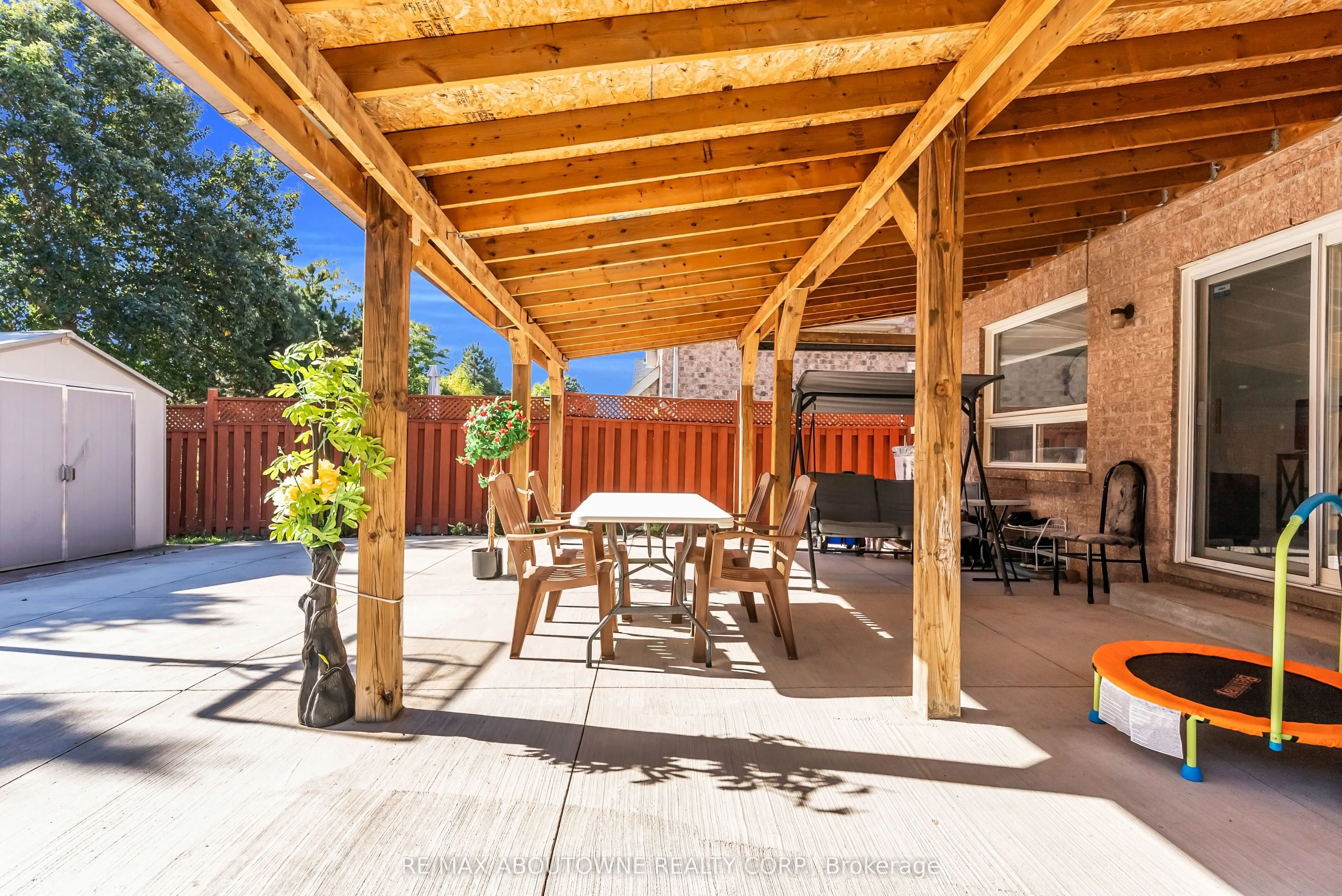 7 Rockrose Drive