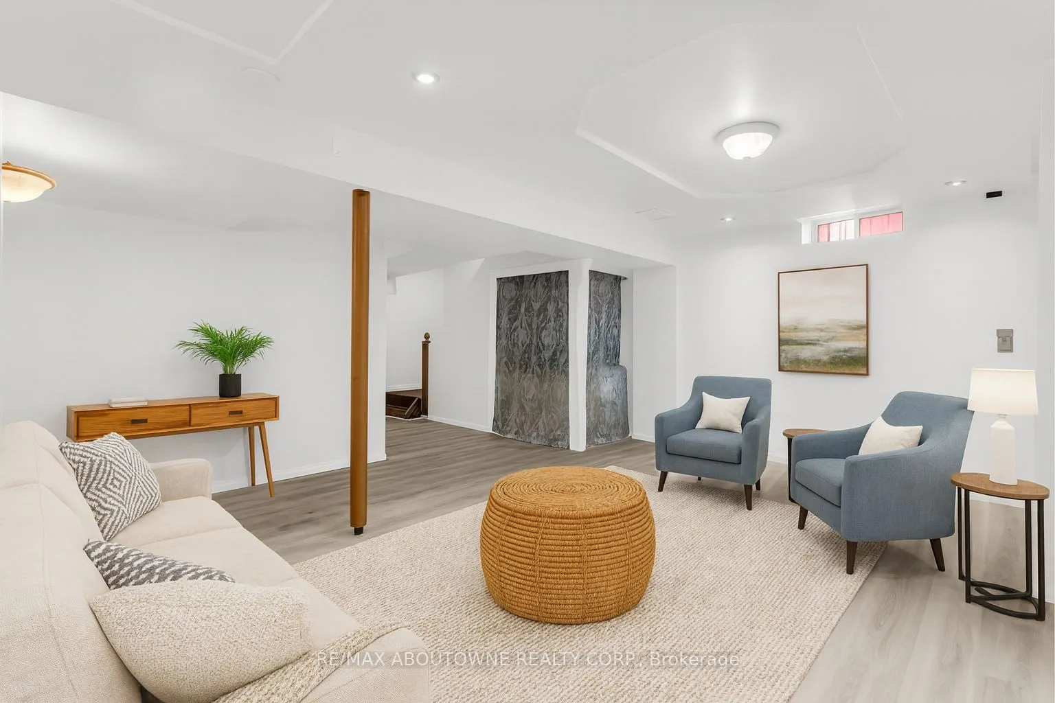 7 Rockrose Drive
