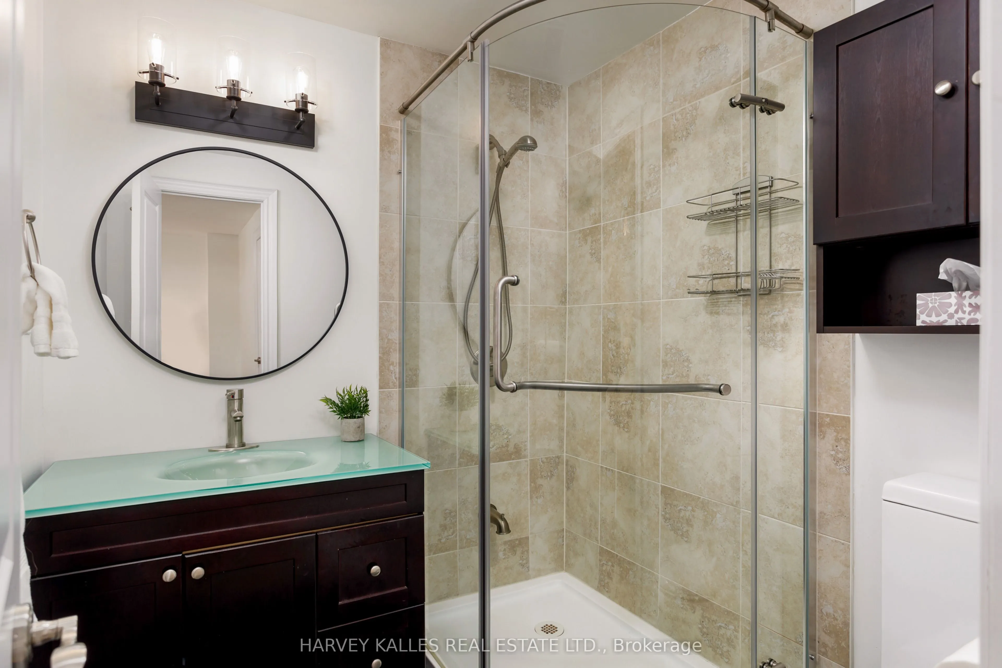 1084 Bordeaux Court