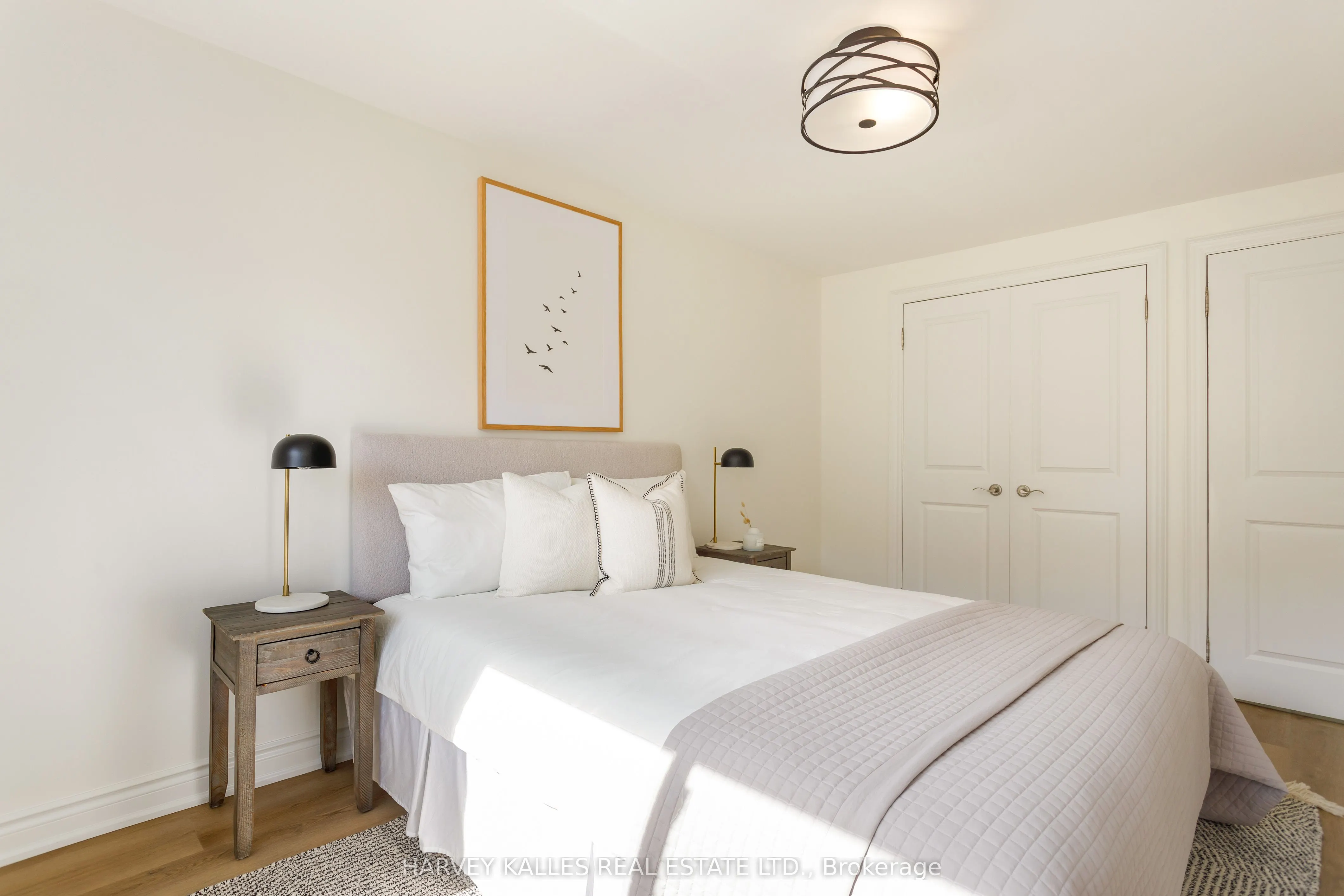 1084 Bordeaux Court
