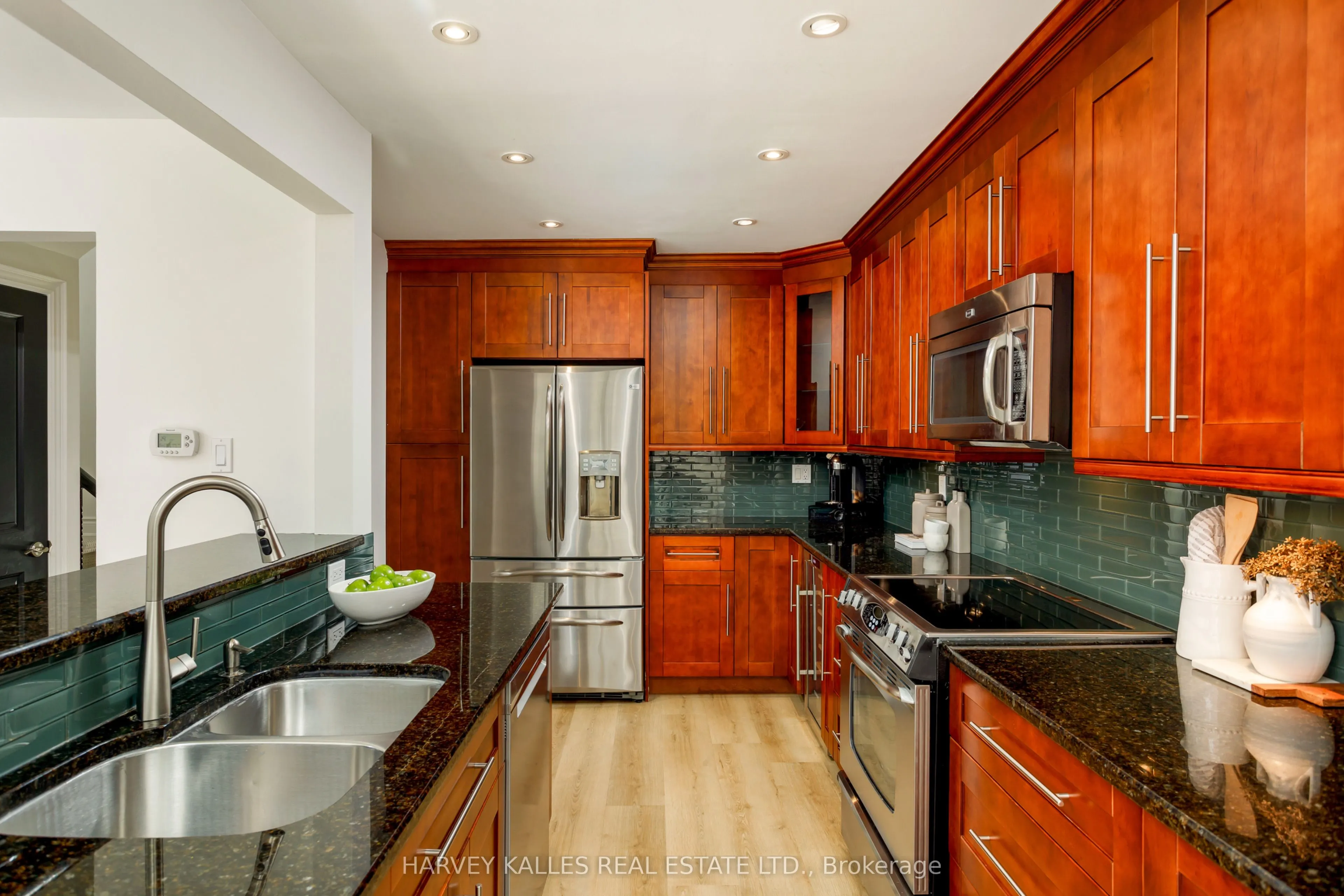 1084 Bordeaux Court