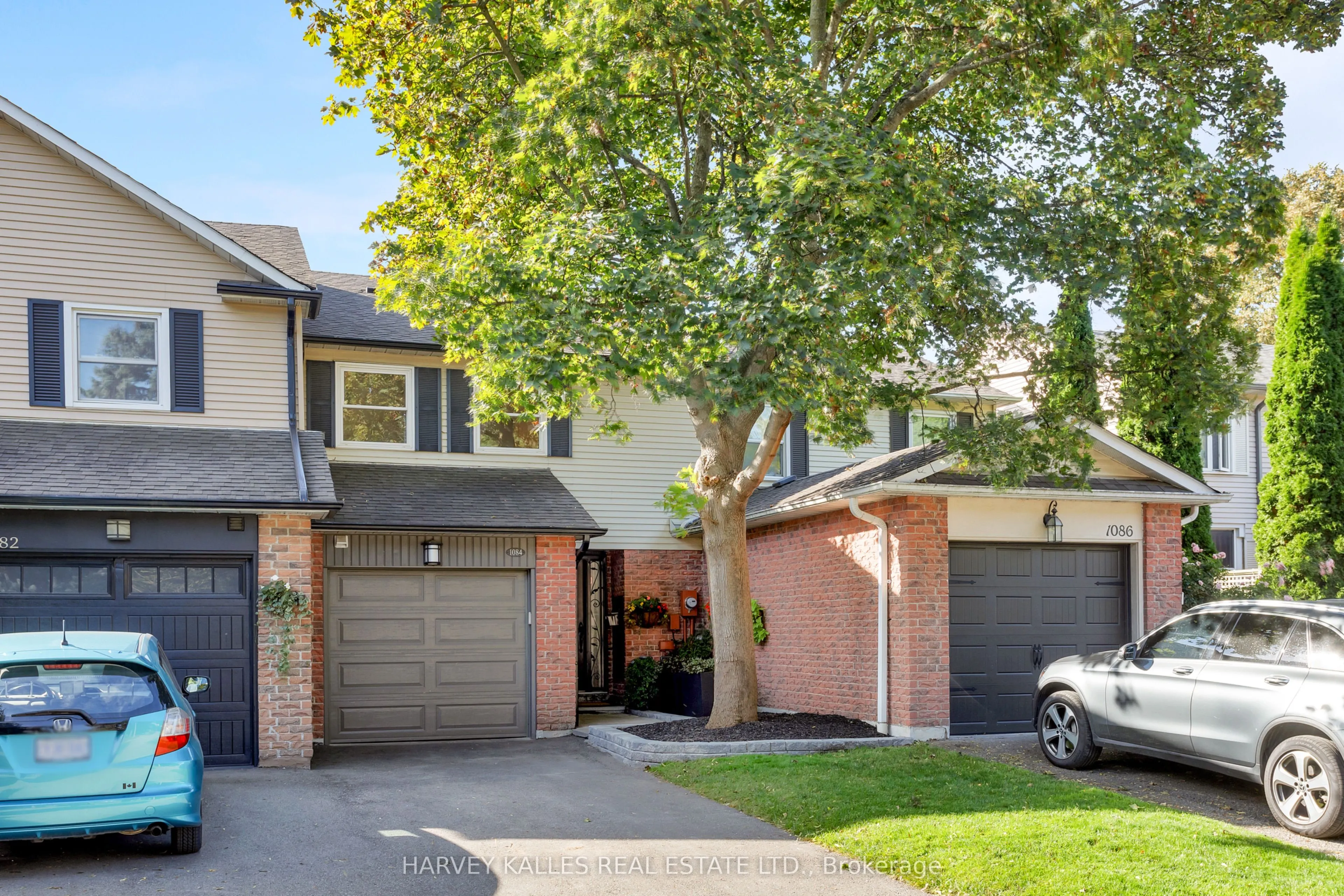 1084 Bordeaux Court