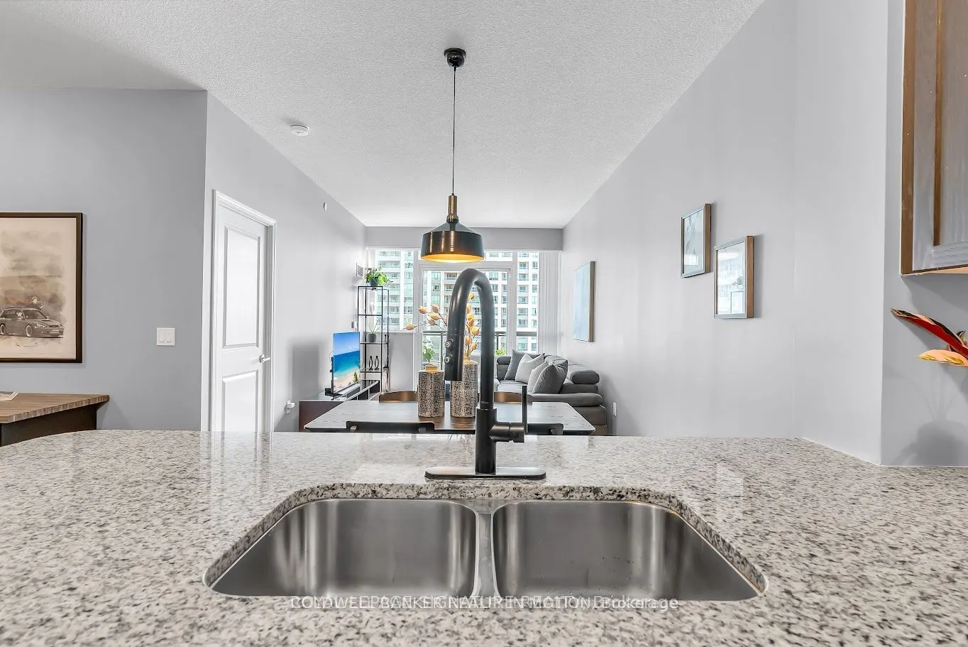 349 Rathburn Road W, #1108