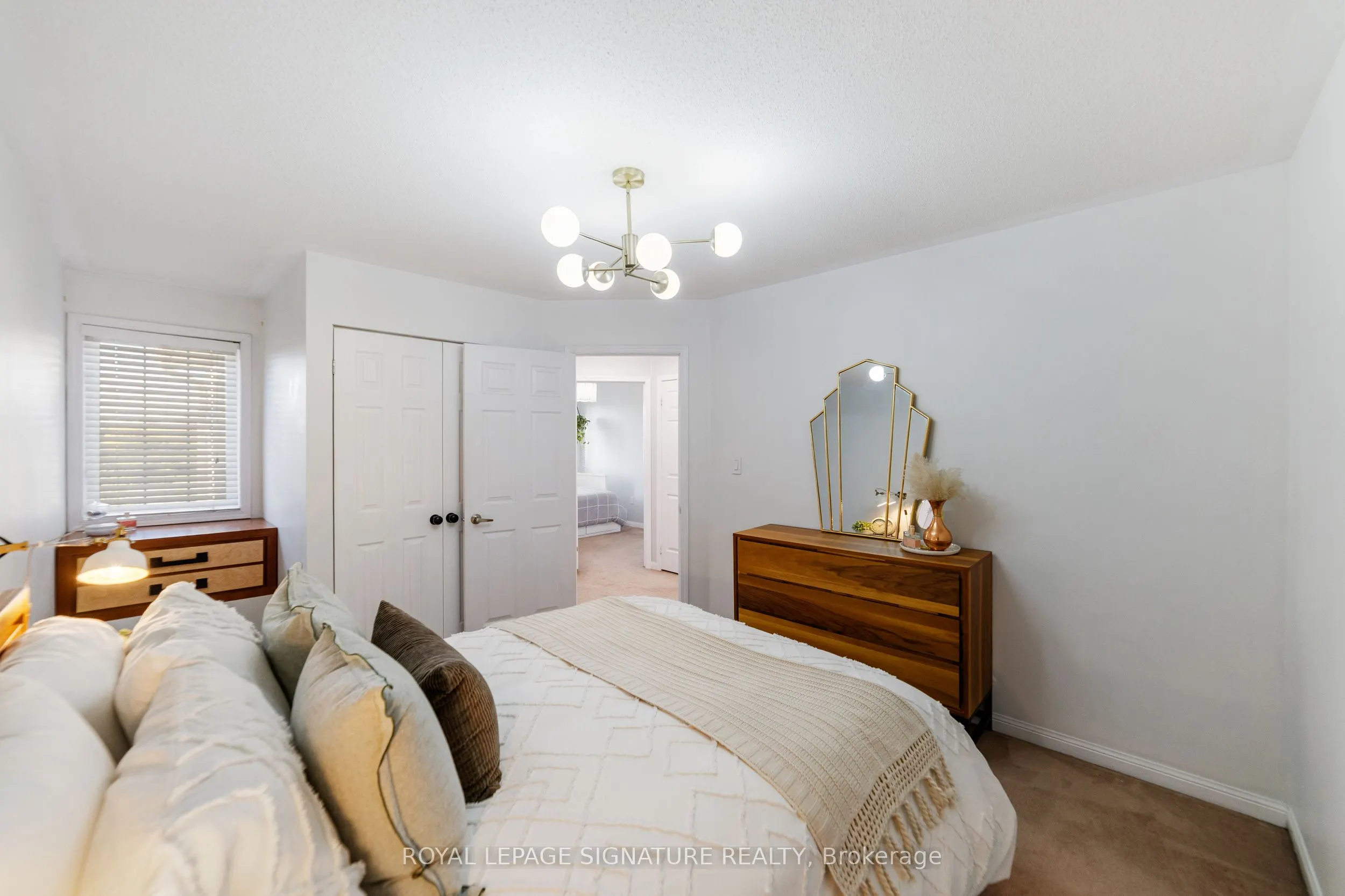 3113 Stornoway Circle
