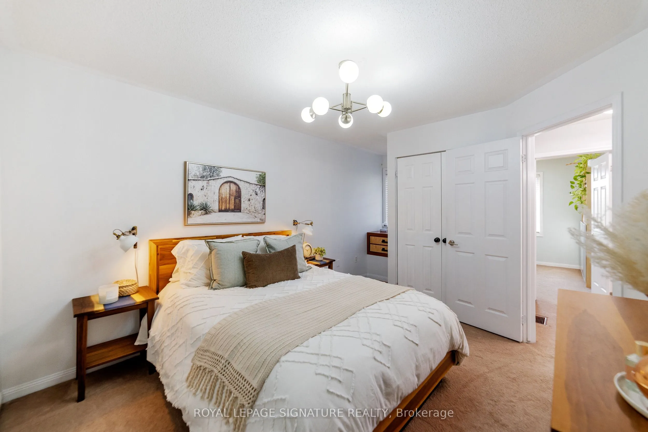 3113 Stornoway Circle