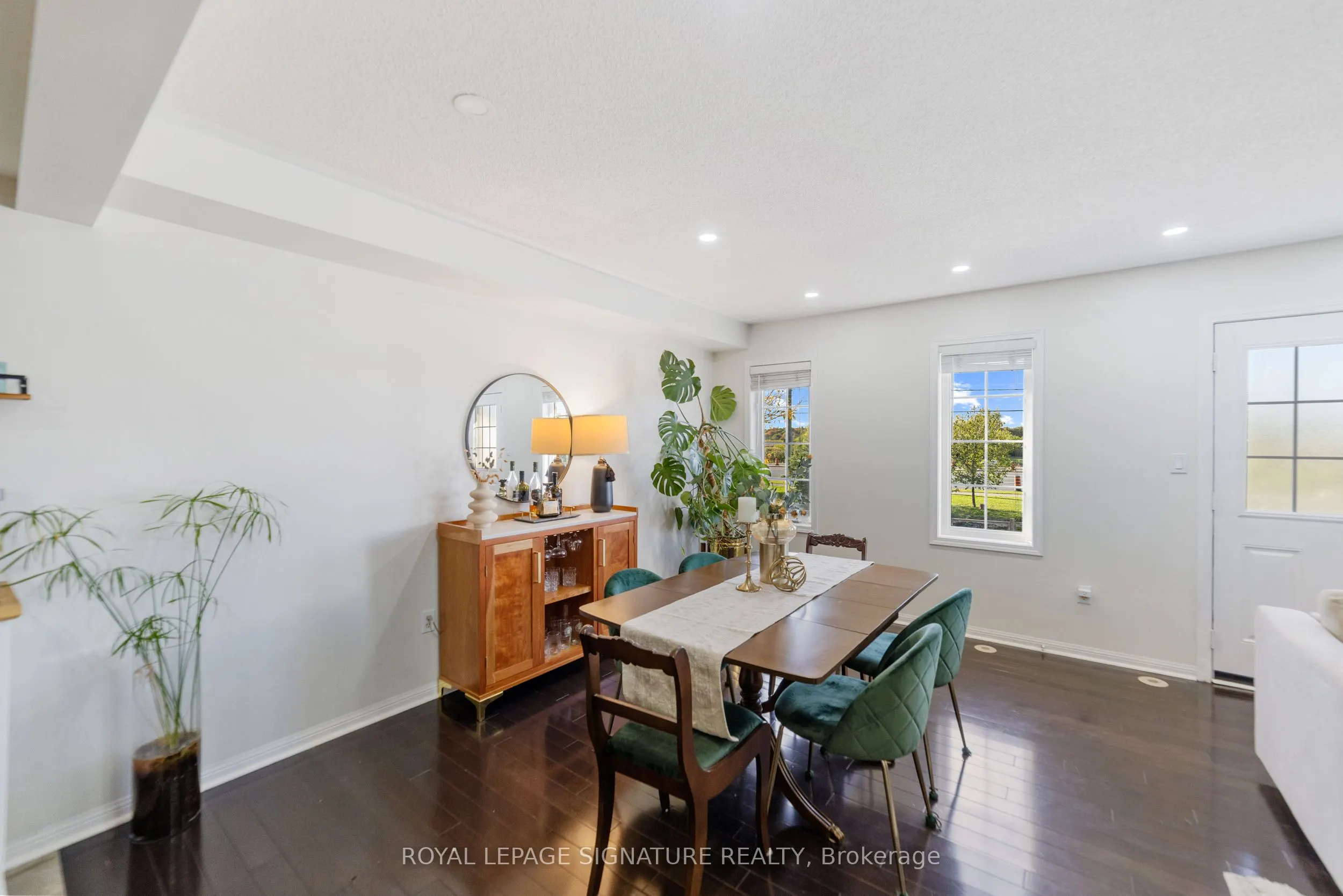 3113 Stornoway Circle