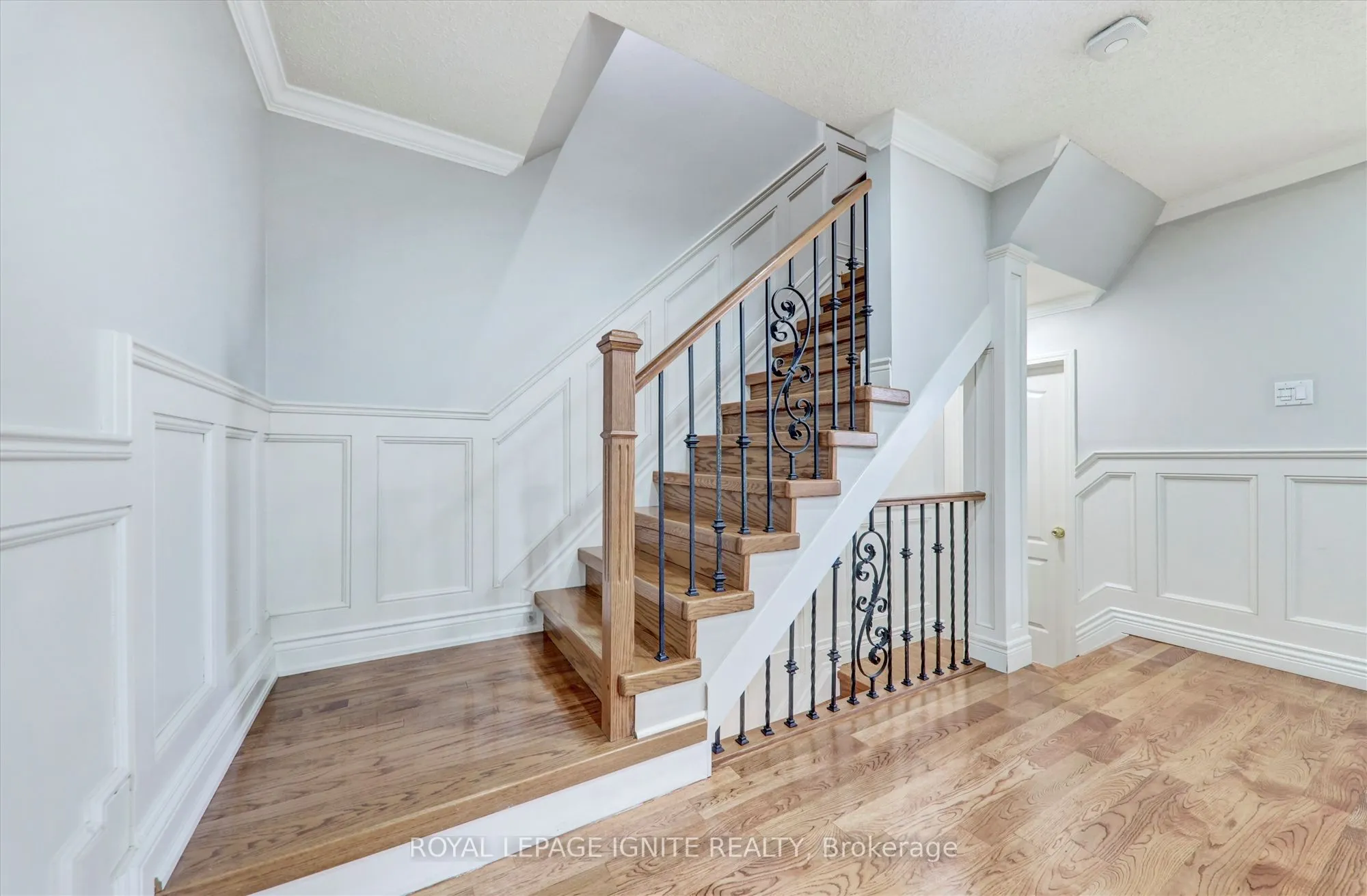 3929 Milkwood Crescent