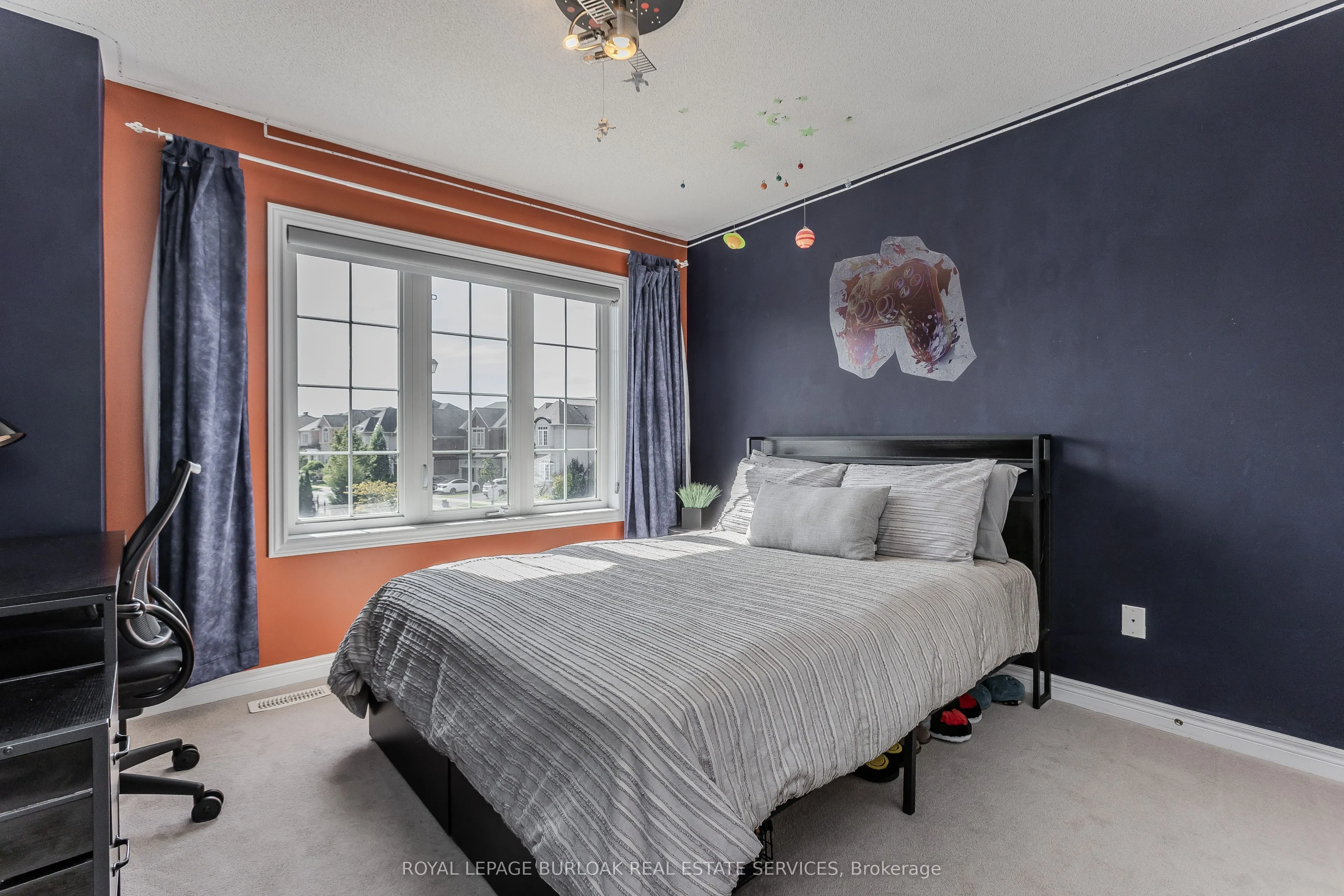 3295 Hopkins Drive