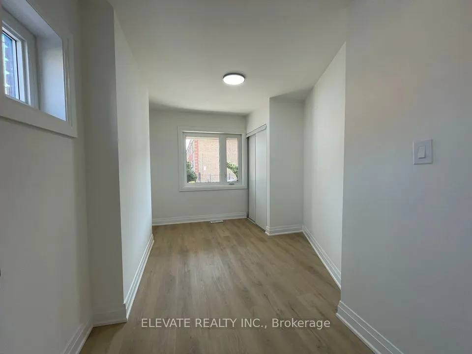 38 Lightbourn Avenue