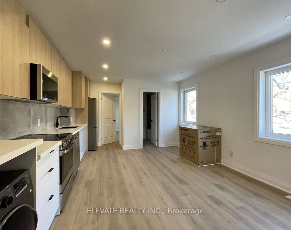 38 Lightbourn Avenue