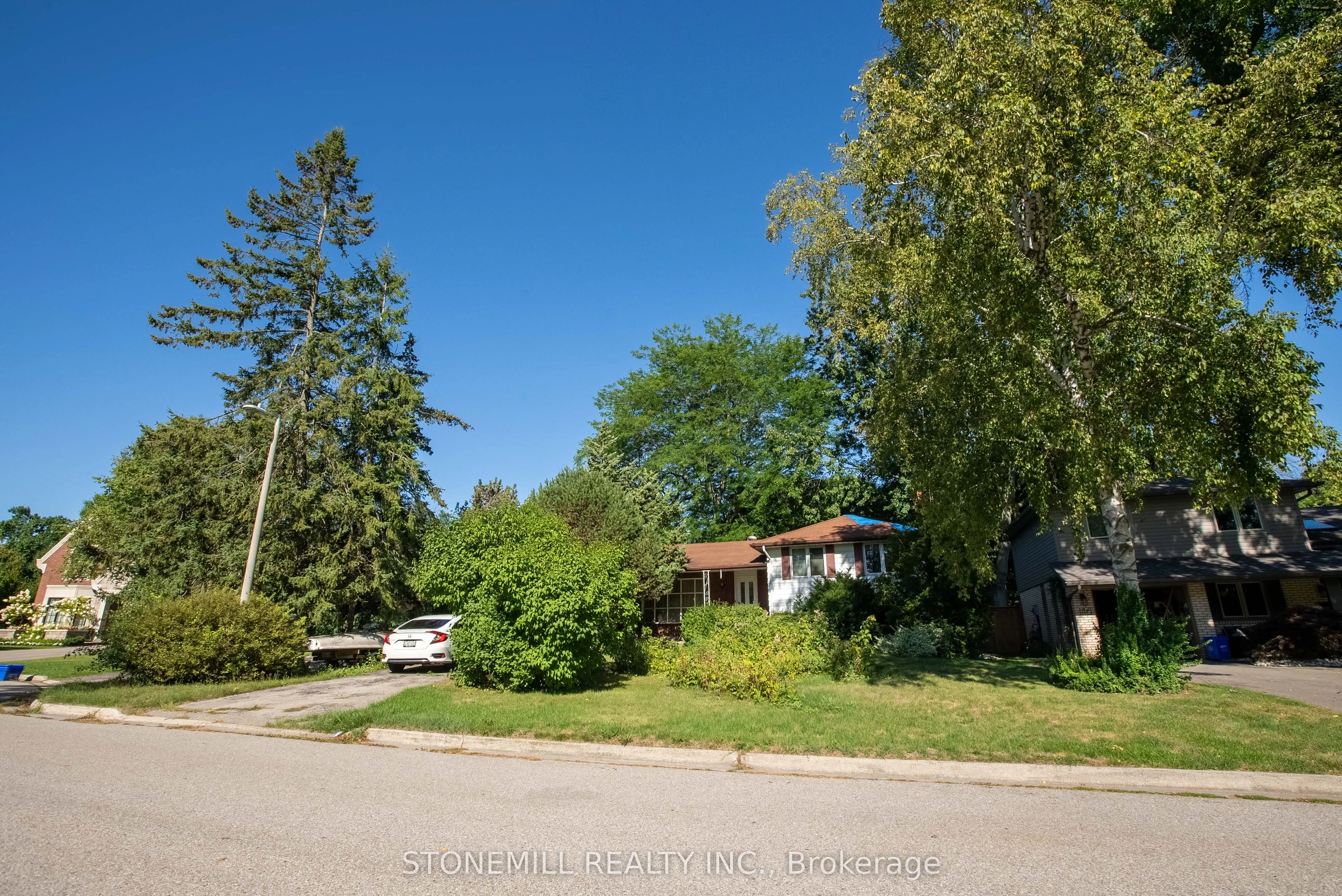 144 Ulster Drive
