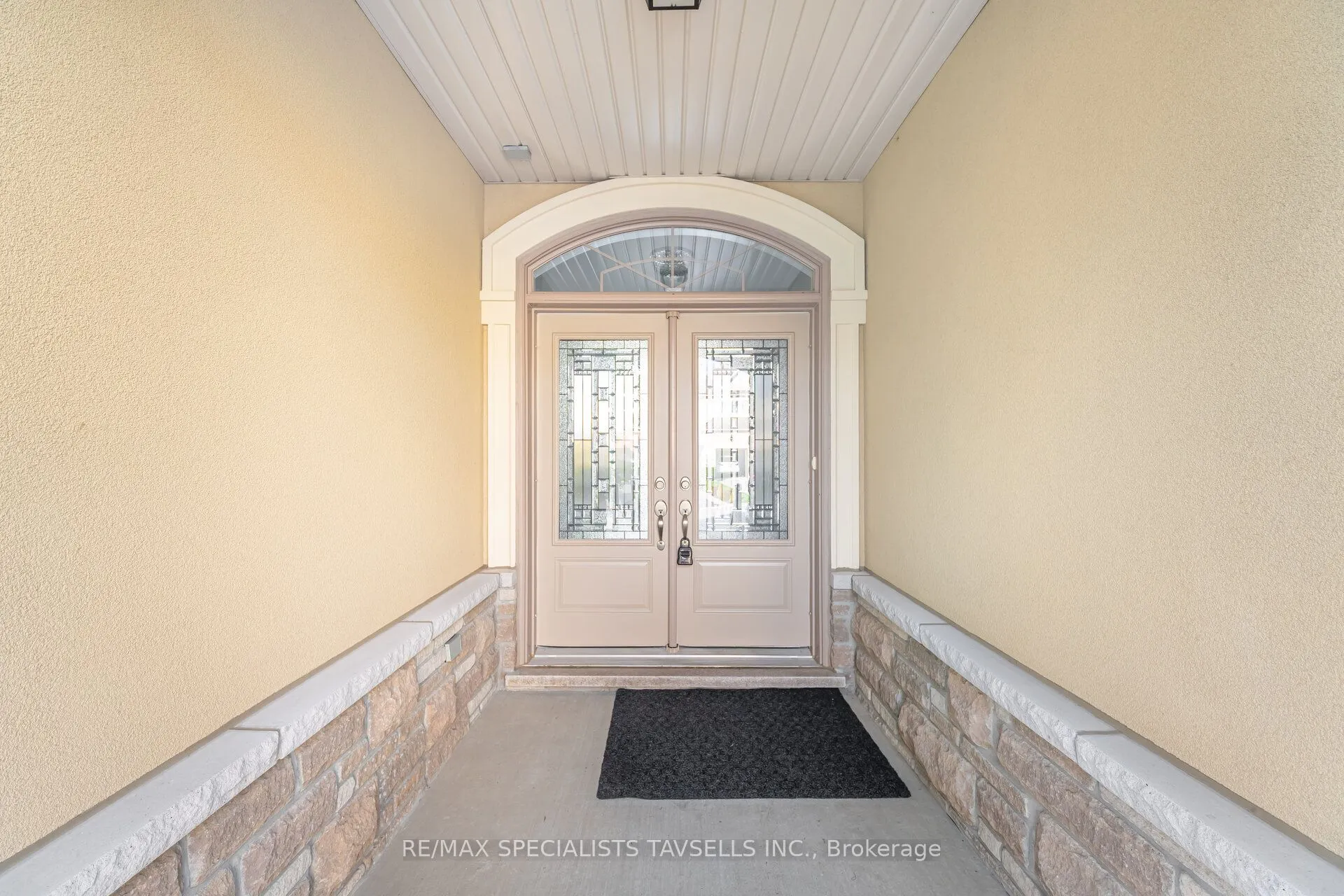 44 Gentle Fox Drive