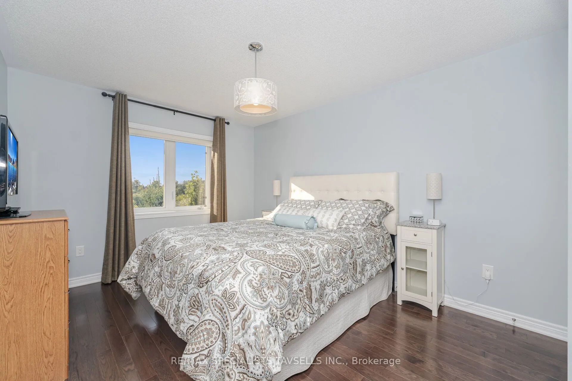 44 Gentle Fox Drive