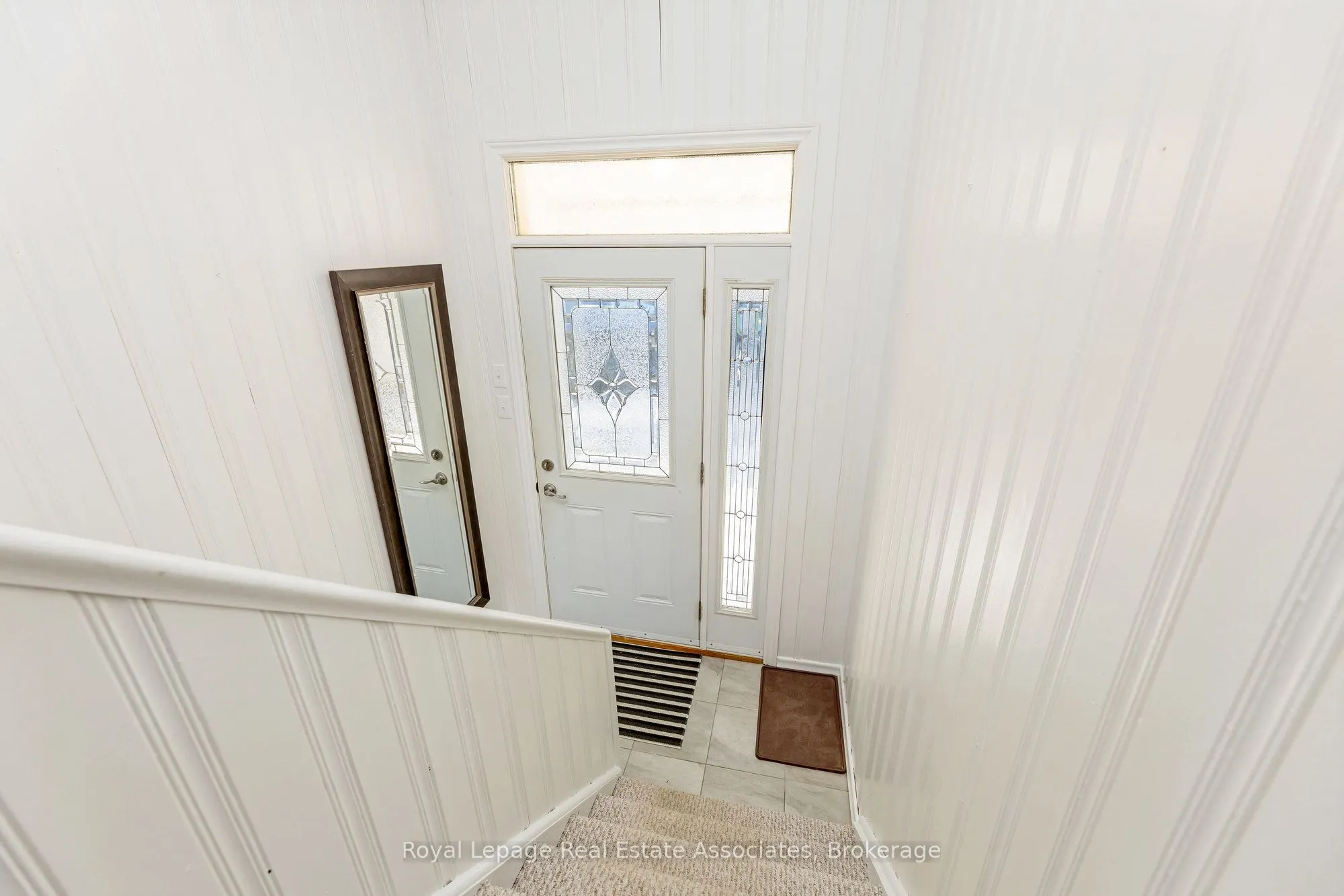 116 Park Street E