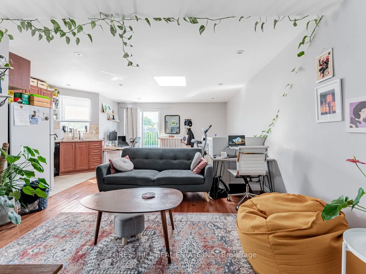 12 Salem Avenue, #3