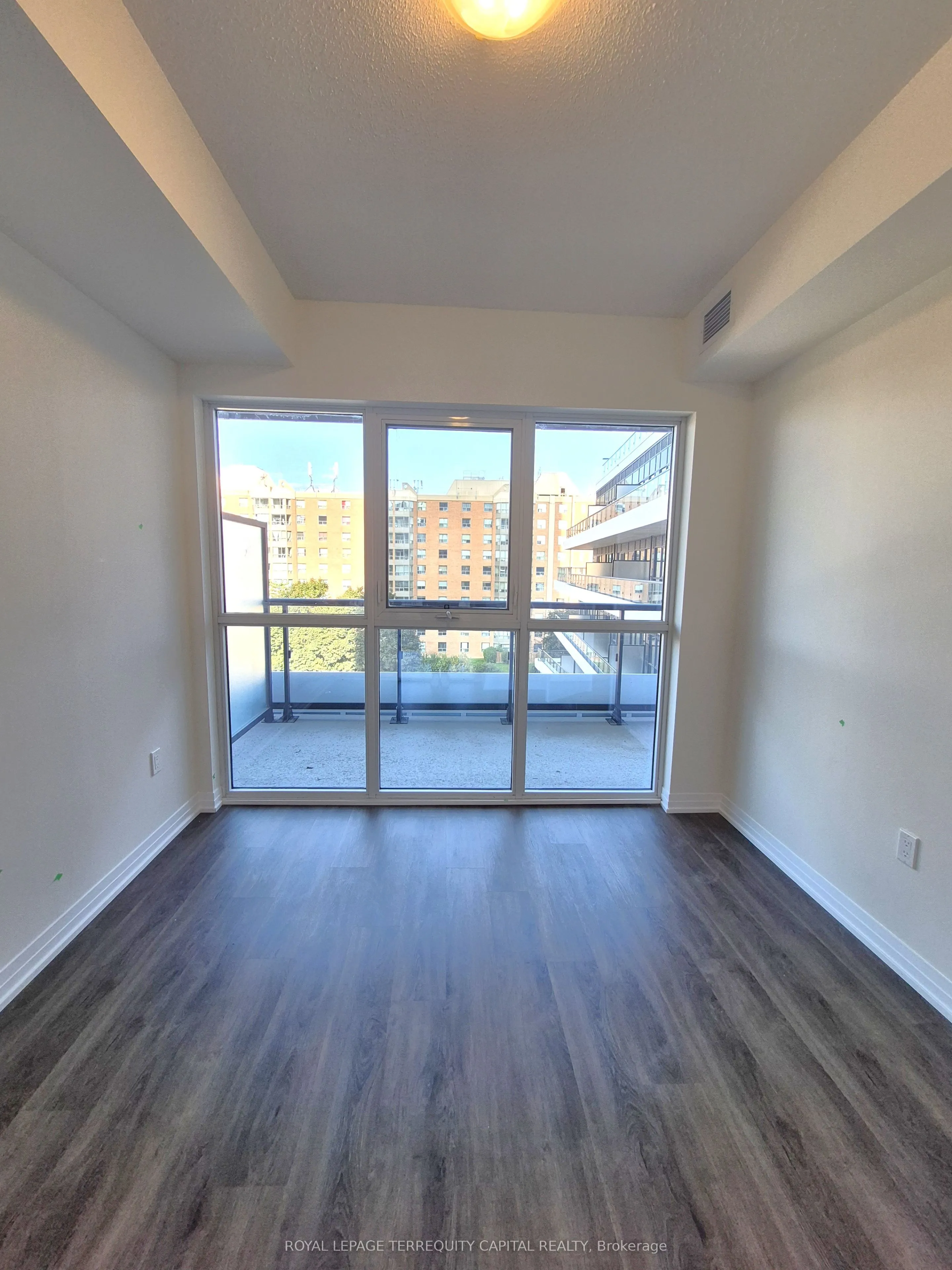 15 Watergarden Drive, #513