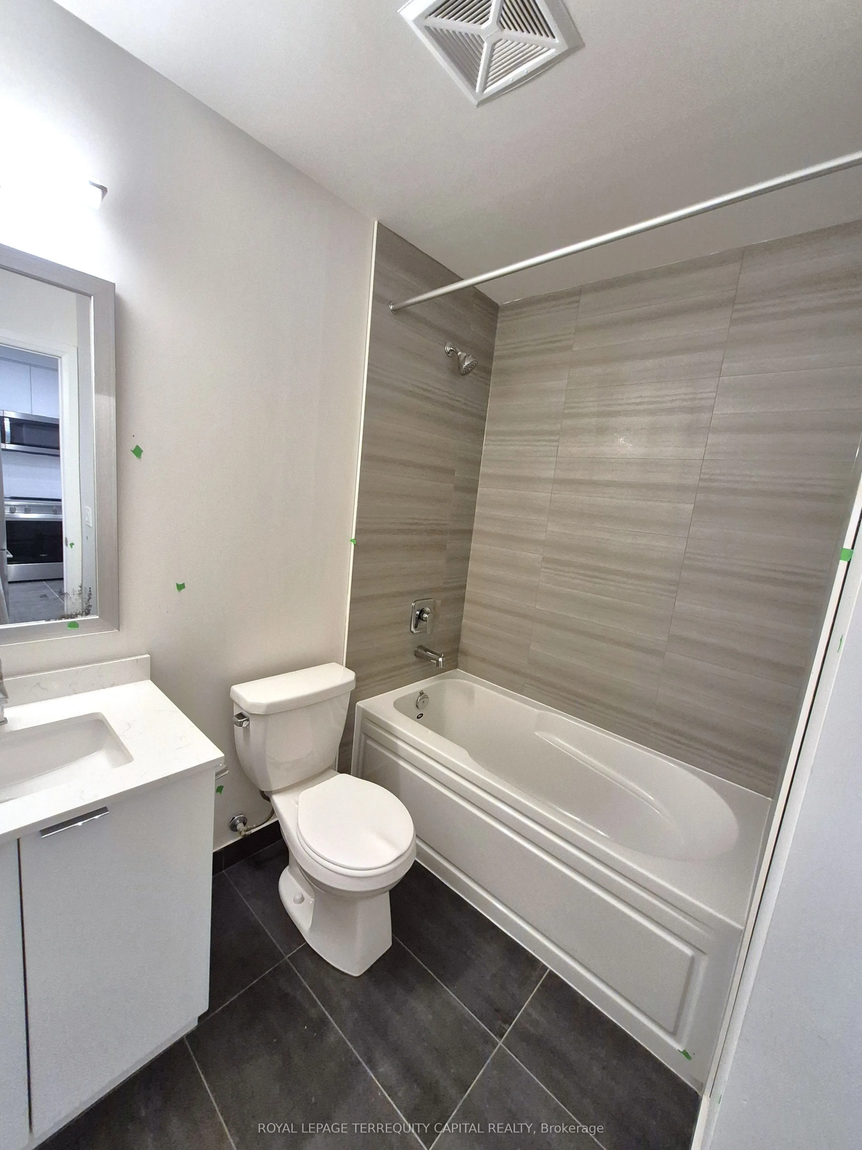 15 Watergarden Drive, #513
