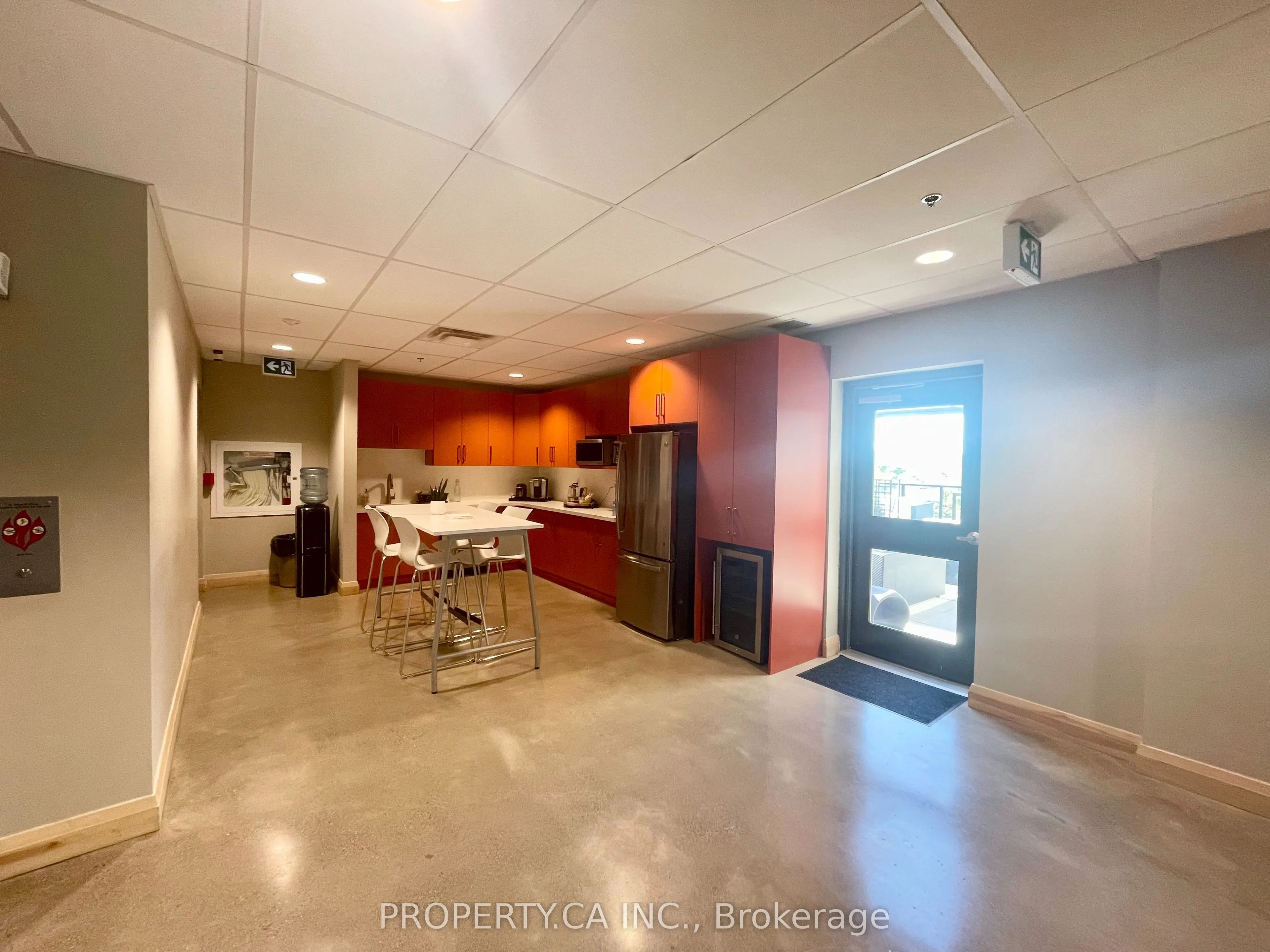 10 Bronte Street S, #403