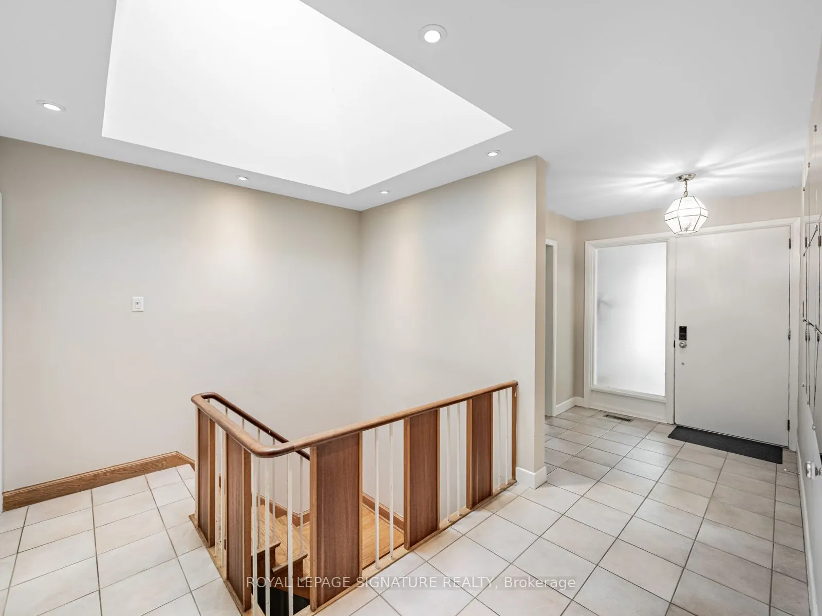 1447 Merrow Road