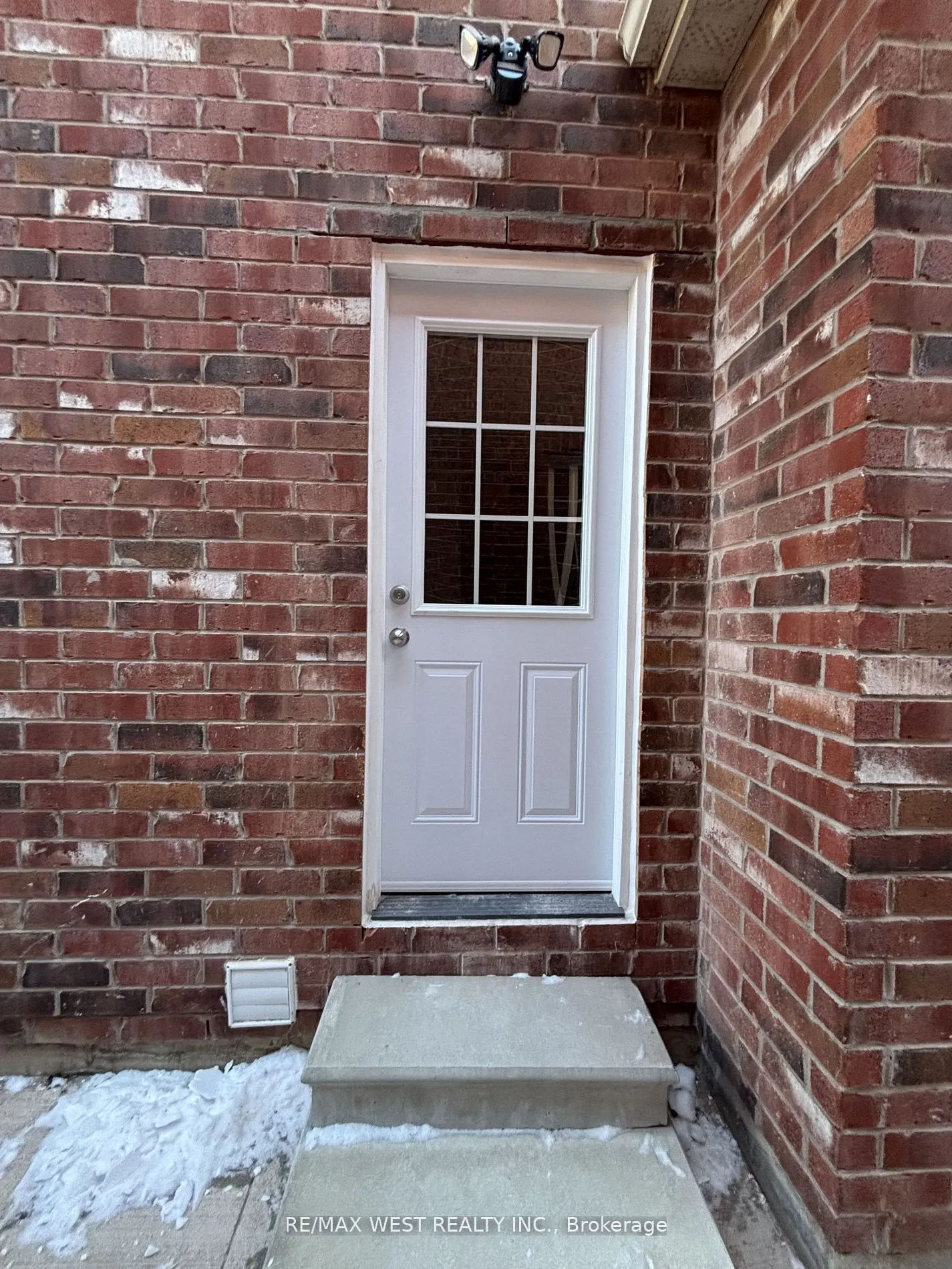 7 Locomotive Crescent, #Basement Unit