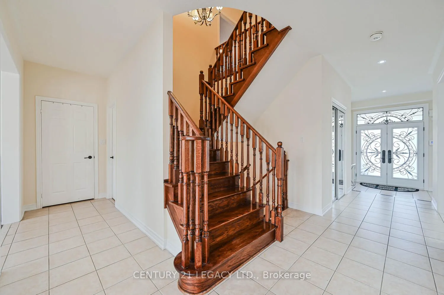 58 Gamson Crescent