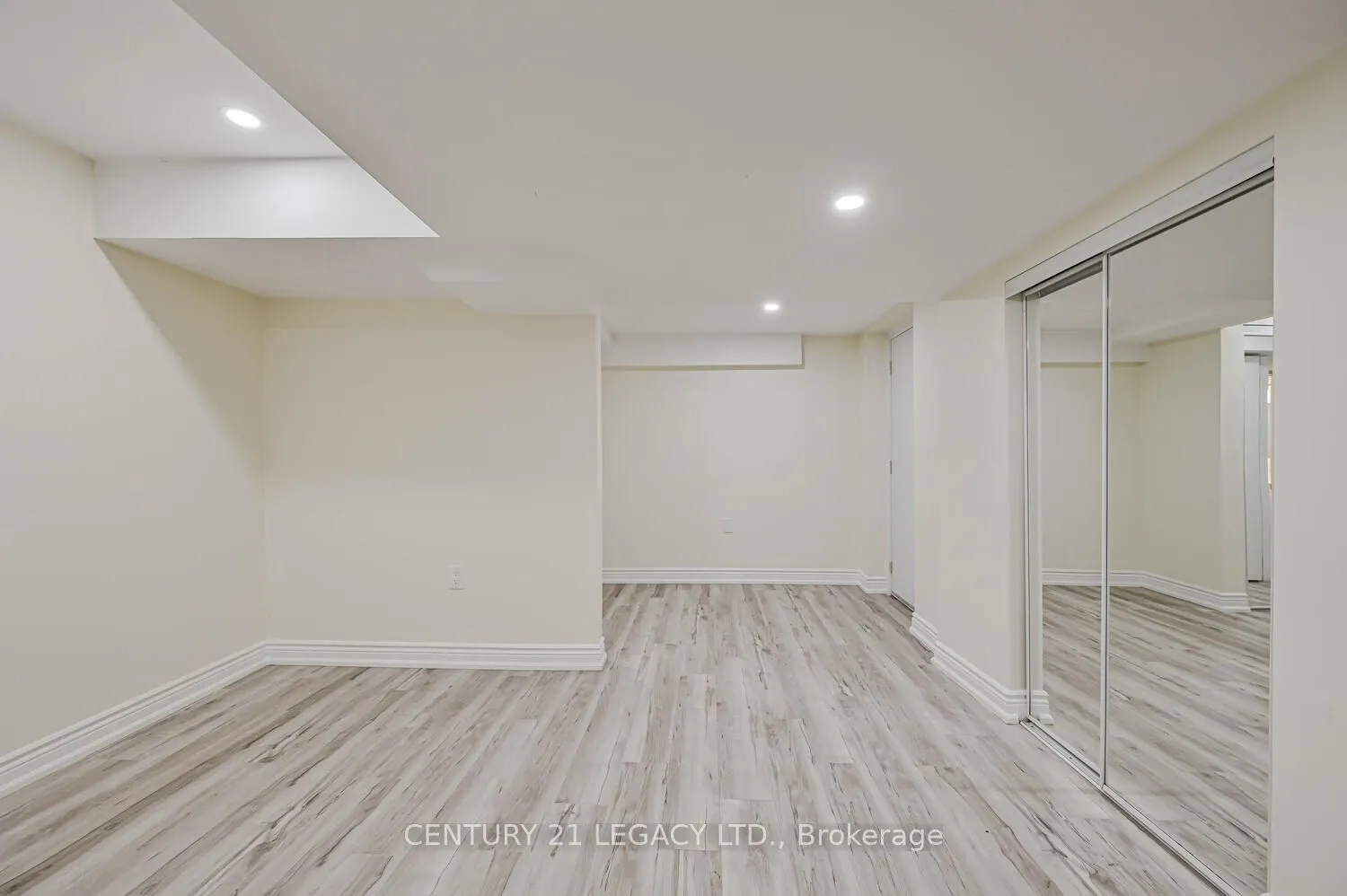 58 Gamson Crescent