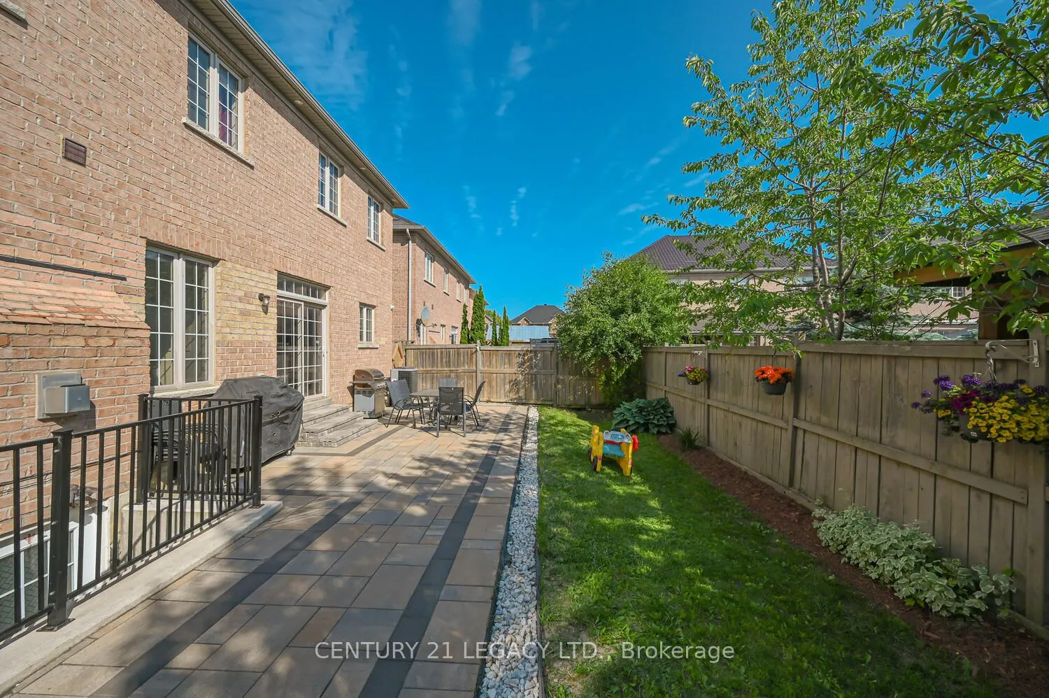 58 Gamson Crescent