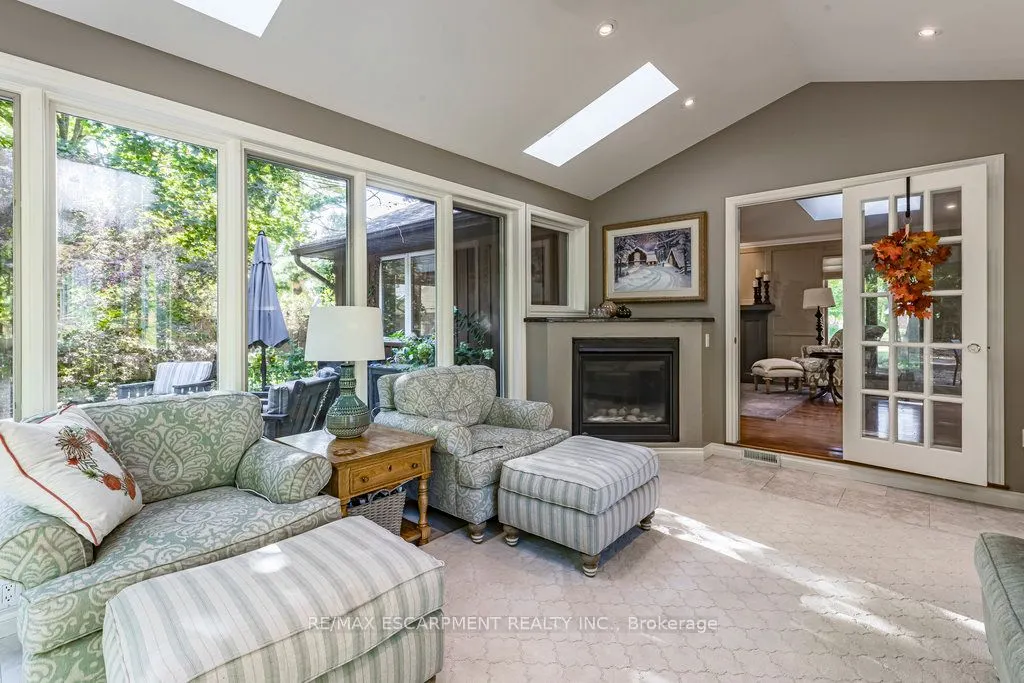 225 Shoreacres Road