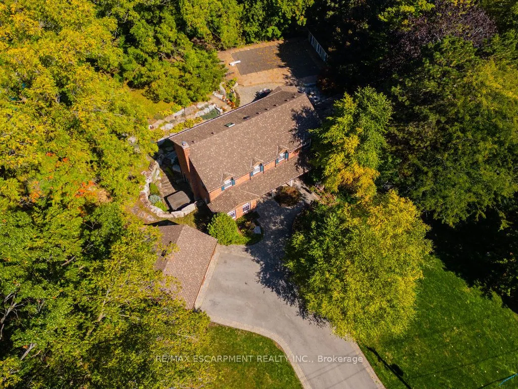 225 Shoreacres Road