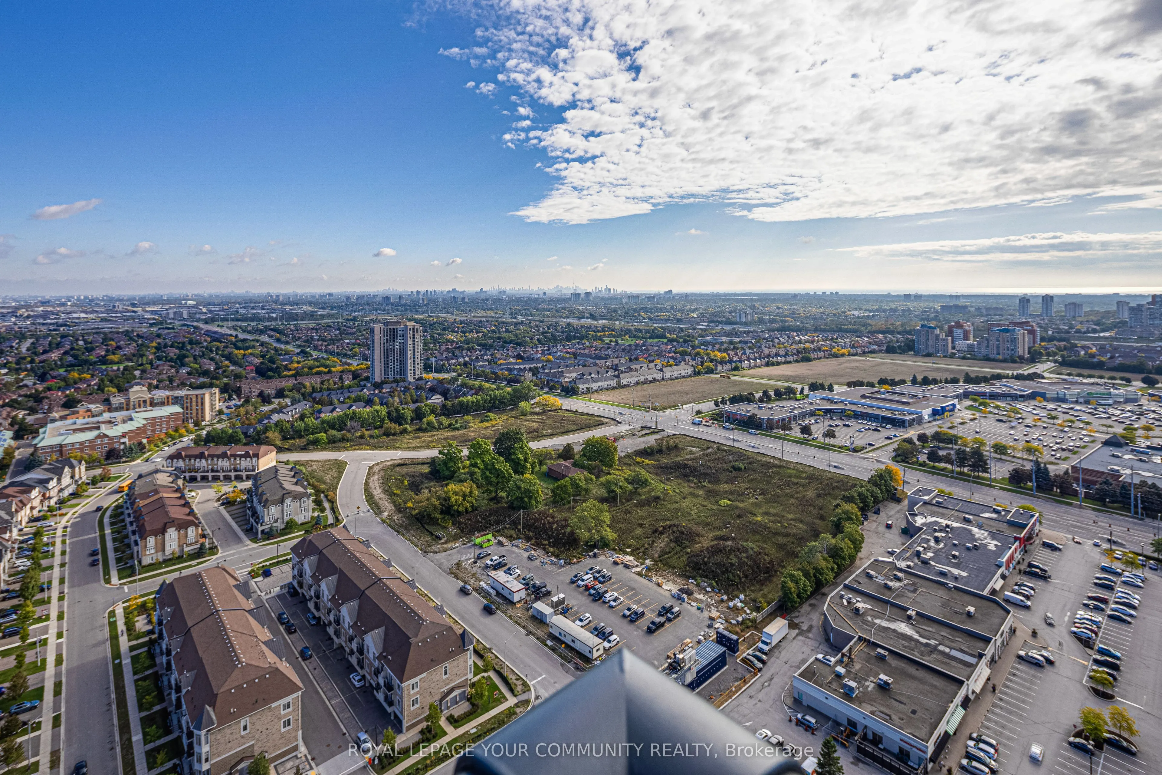 5105 Hurontario Street, #2902