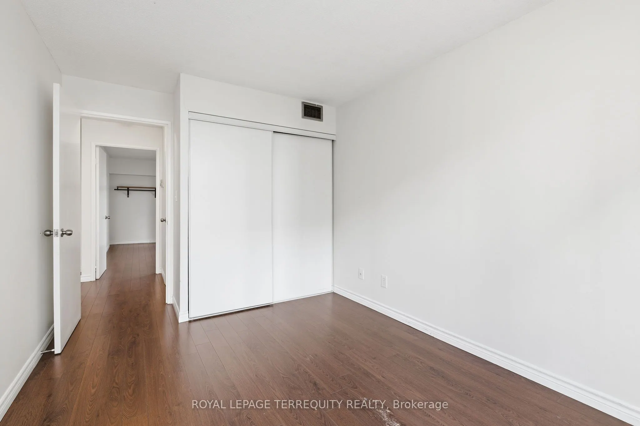 155 Hillcrest Avenue, #712