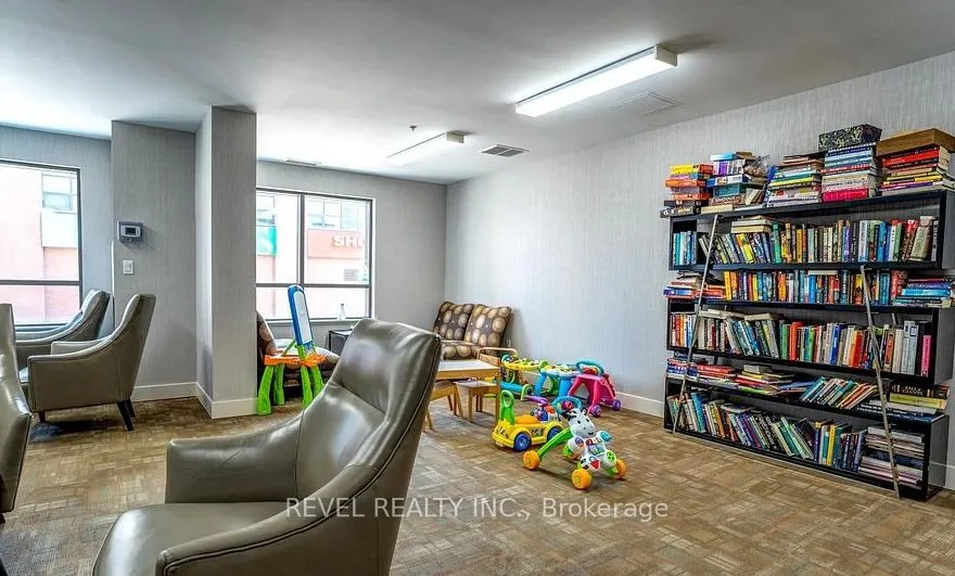 1420 Dupont Street, #412
