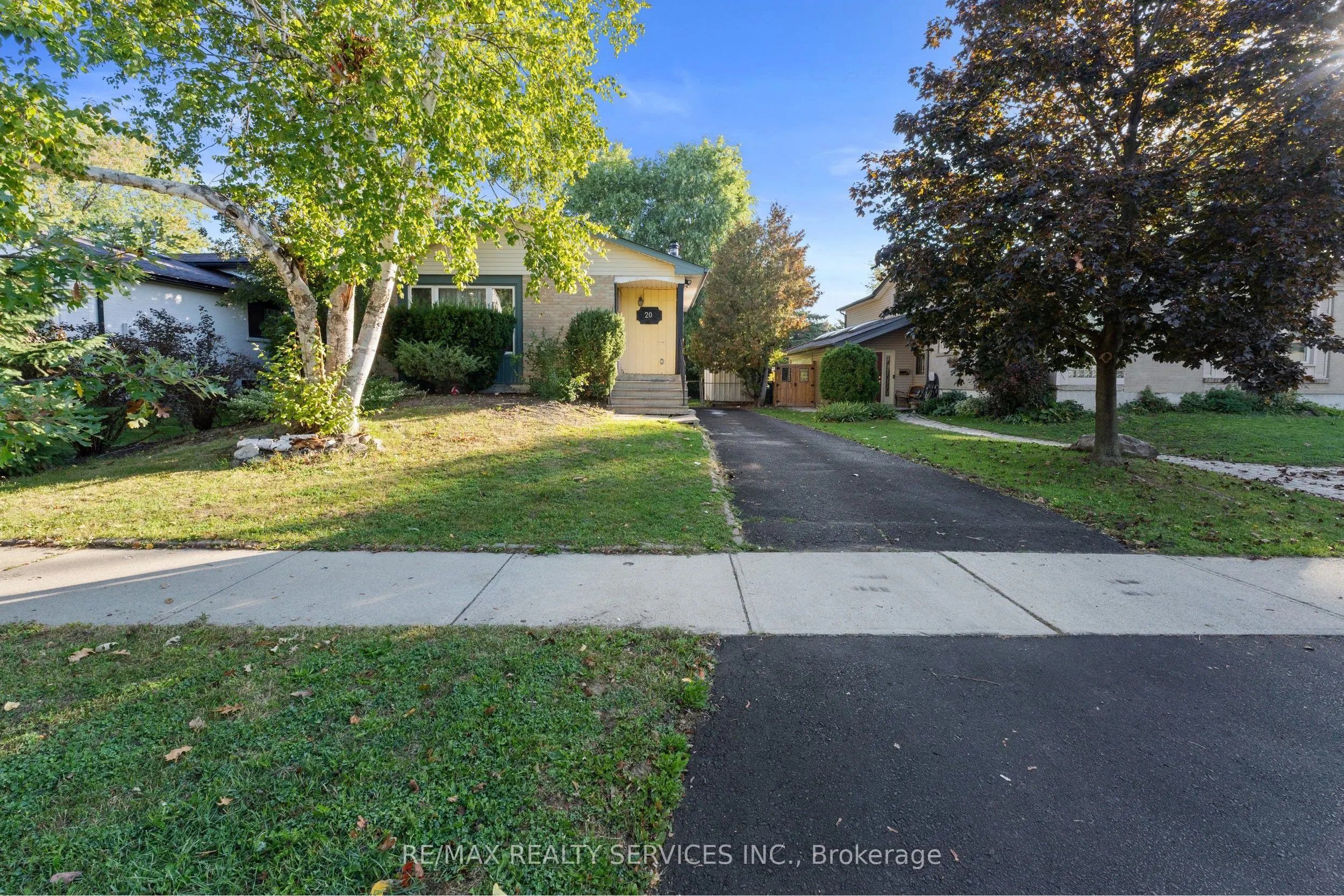 20 Madoc Drive
