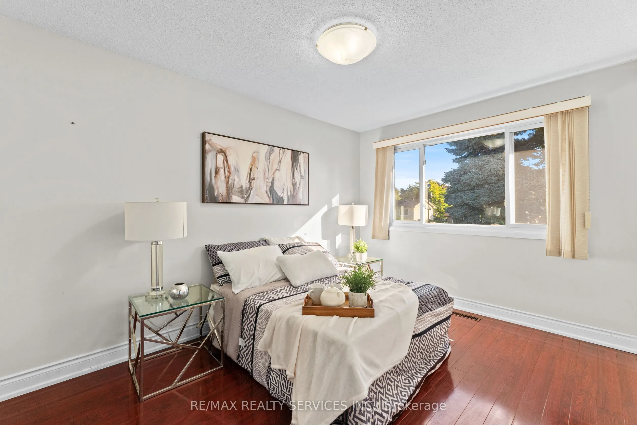 20 Madoc Drive