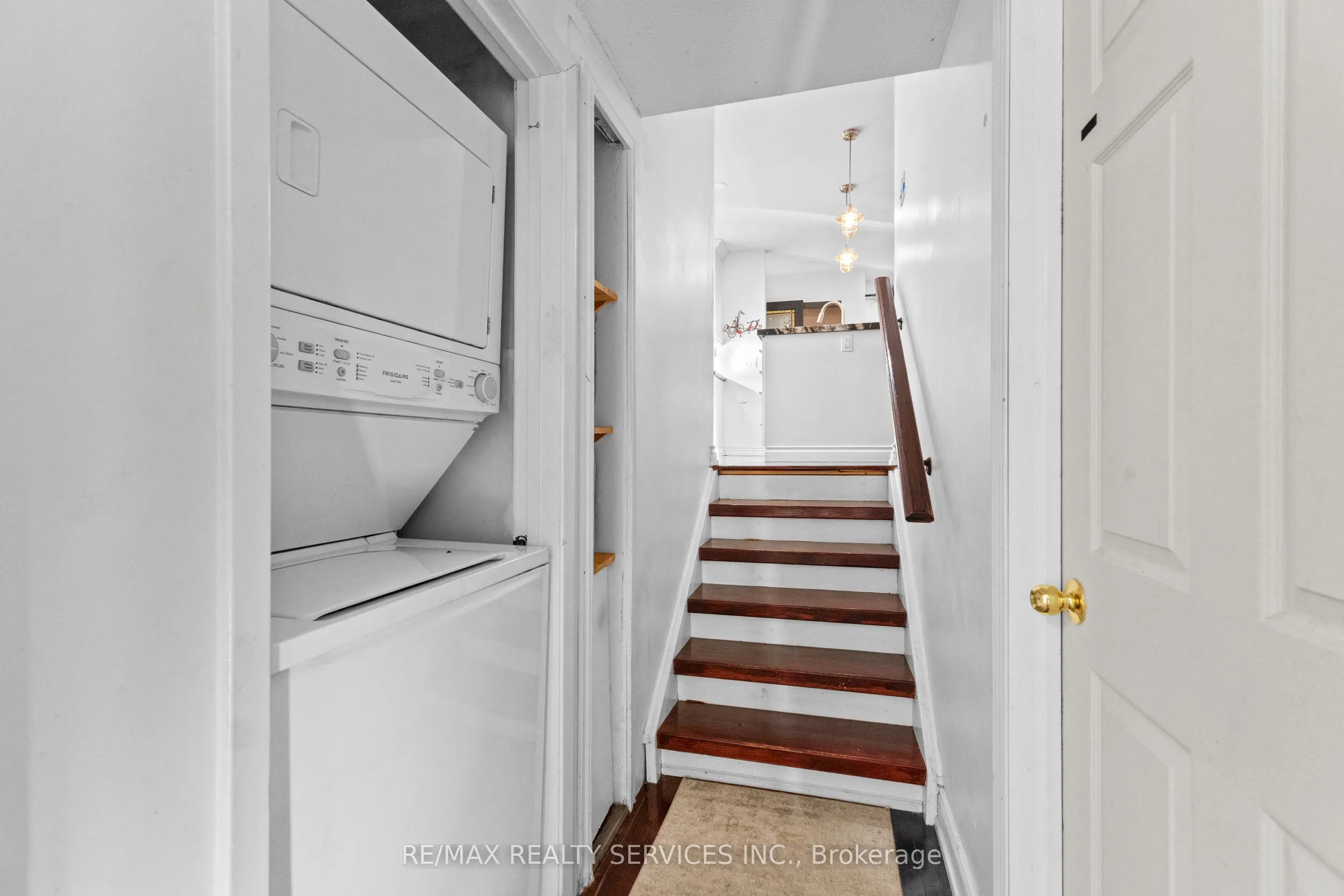 20 Madoc Drive
