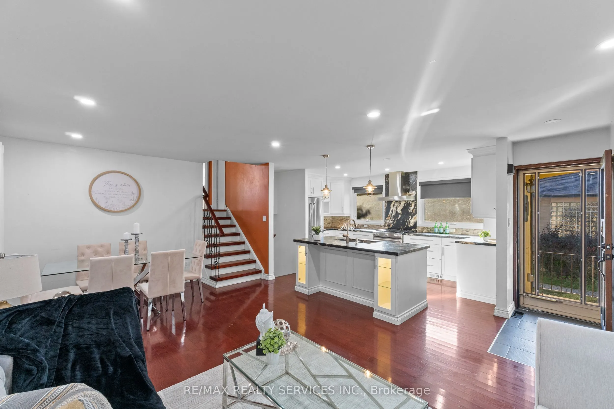 20 Madoc Drive