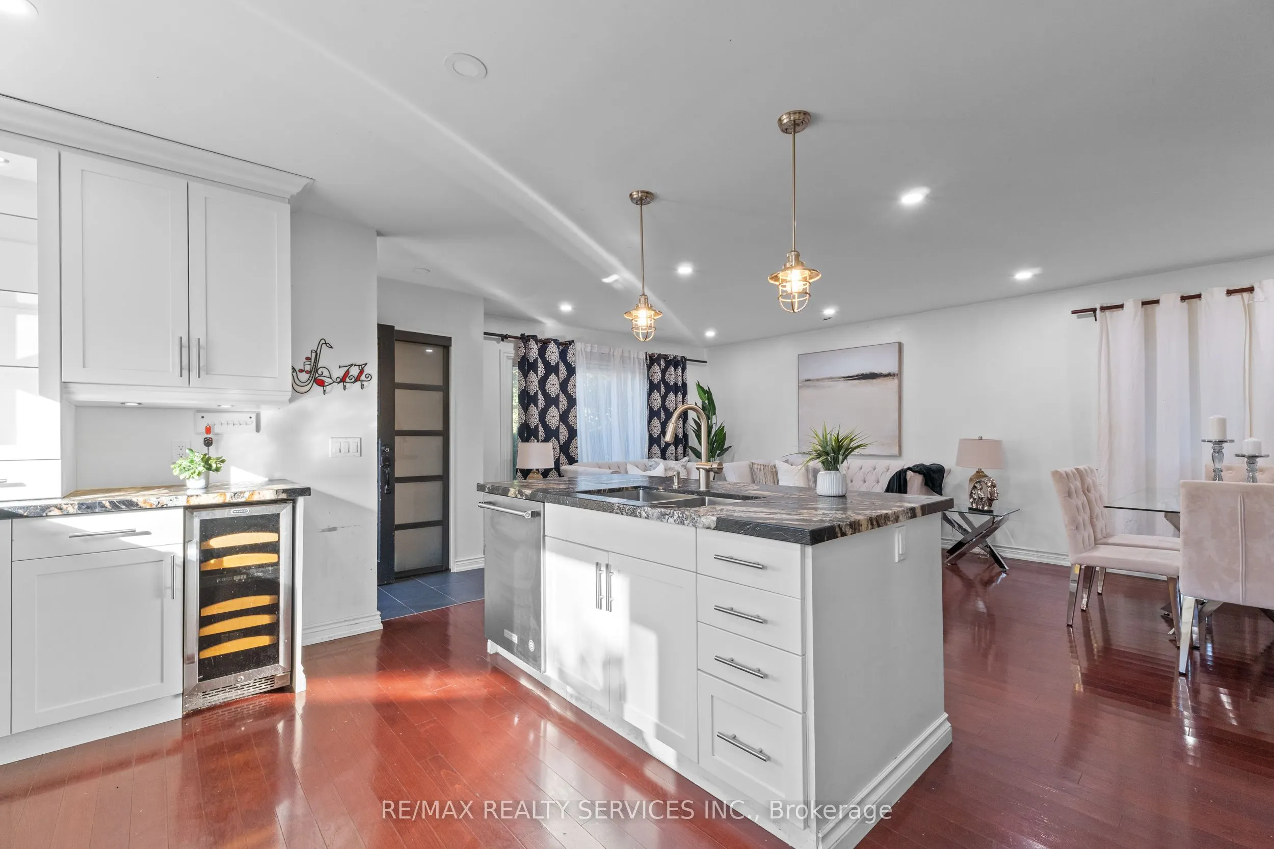 20 Madoc Drive