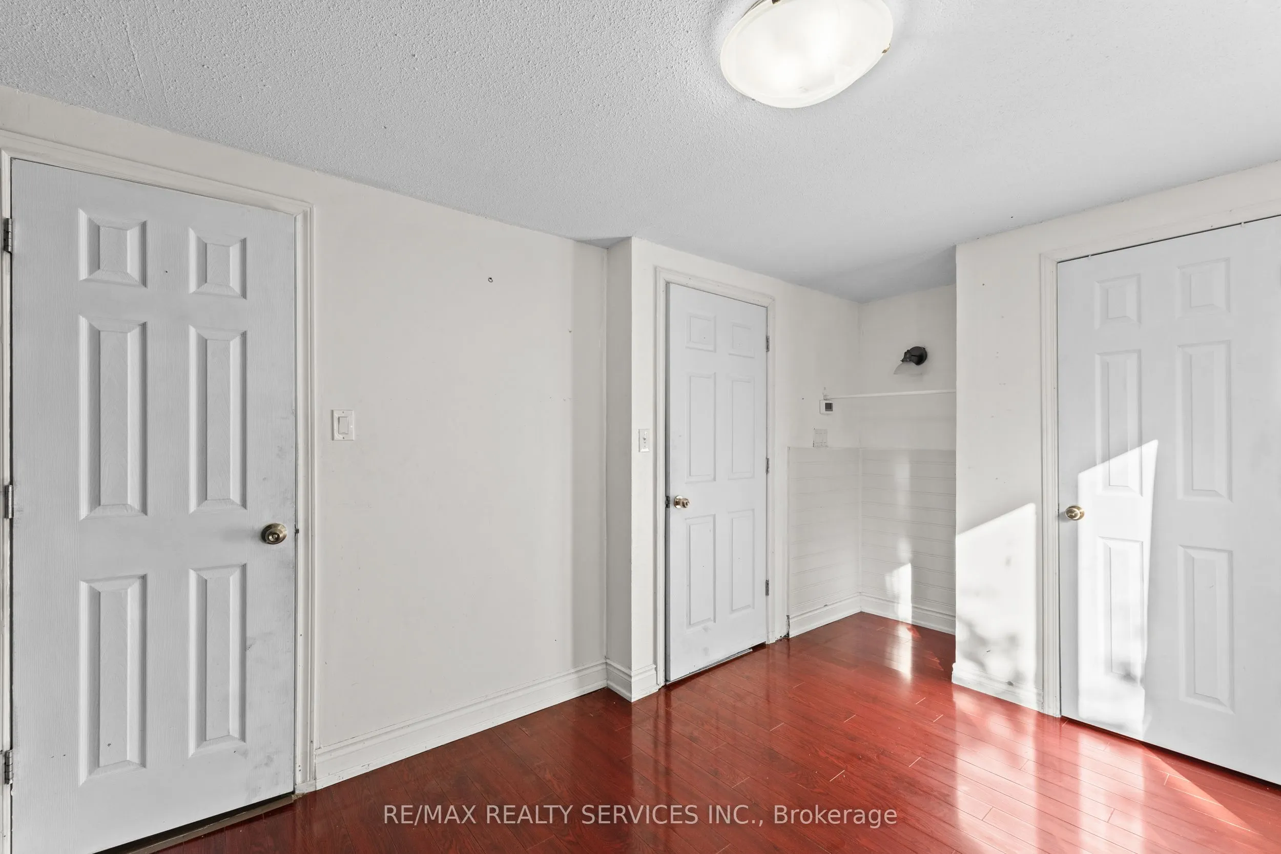20 Madoc Drive