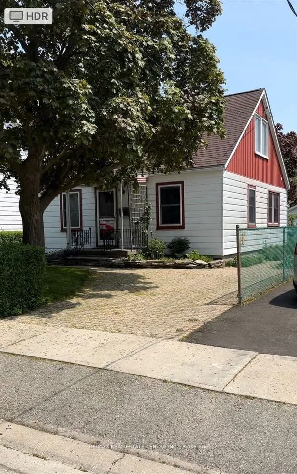 33 Jessie Street