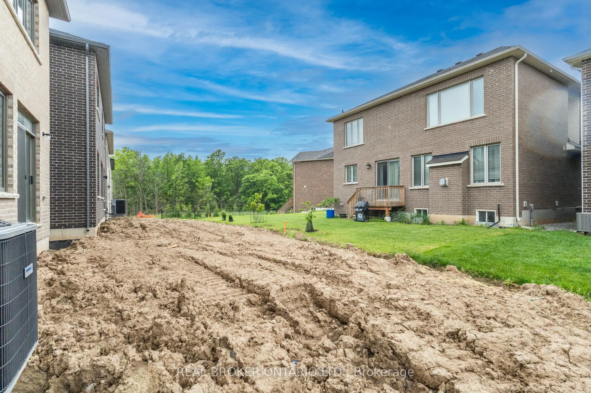 763 Apple Terrace