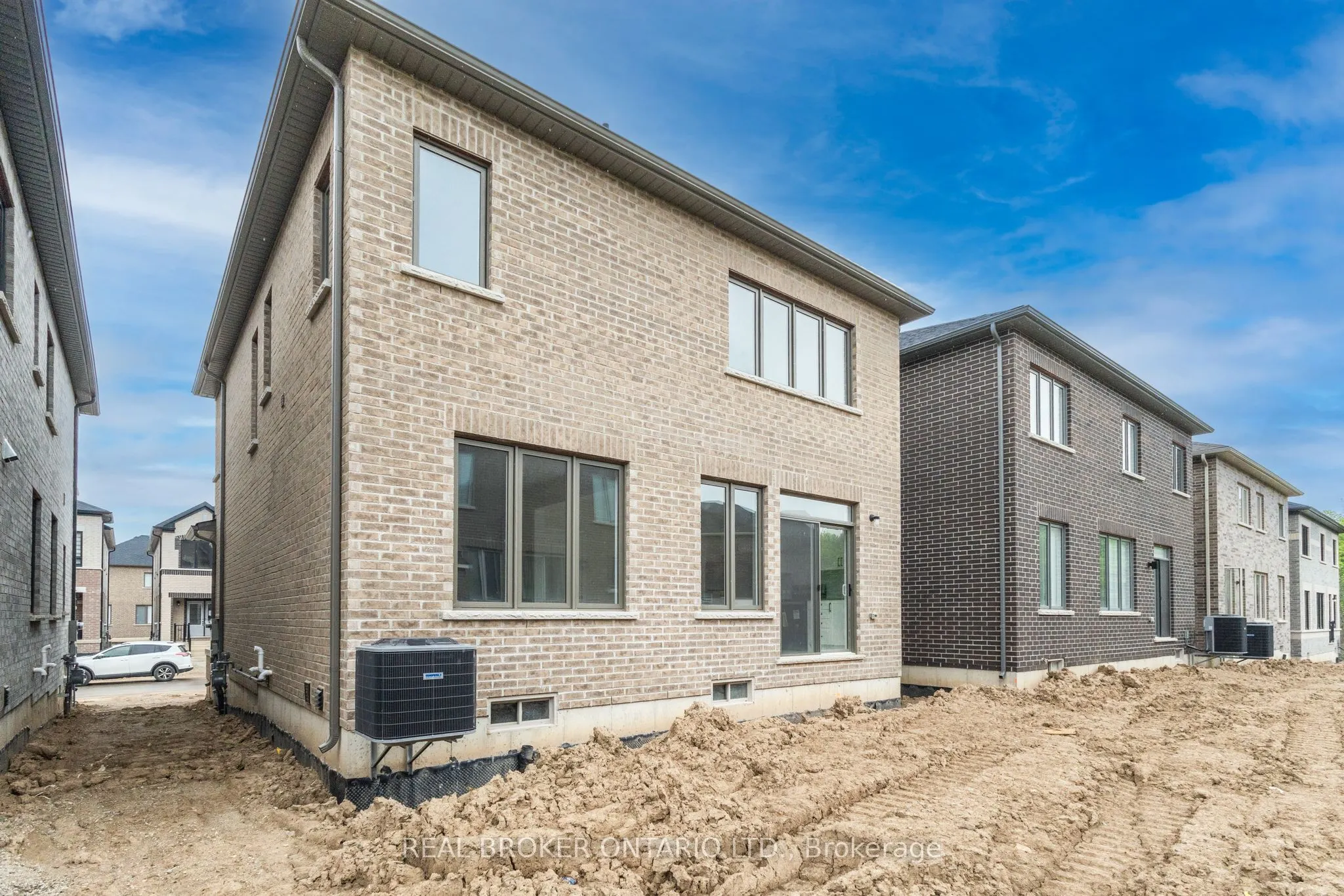 763 Apple Terrace