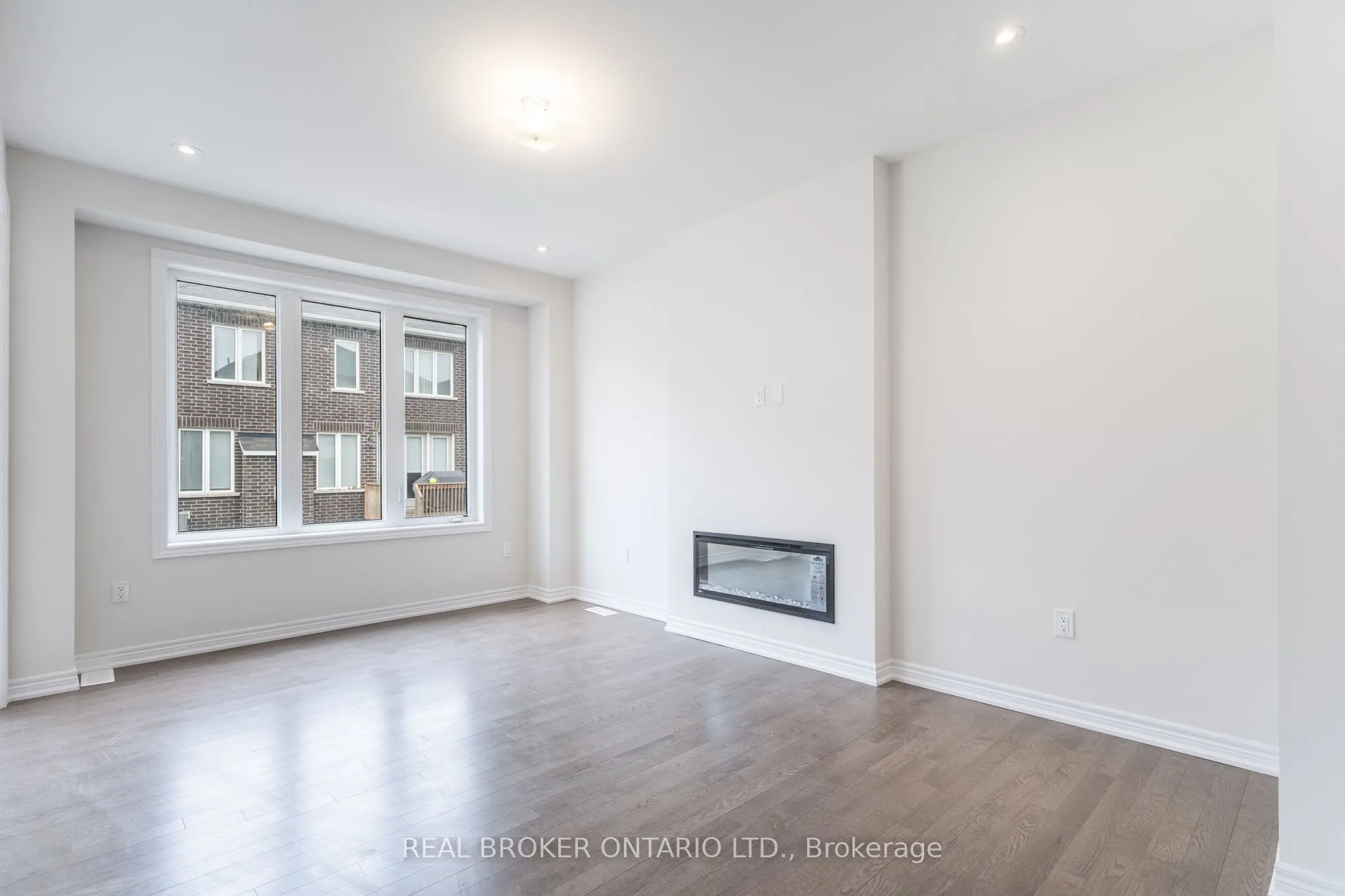 763 Apple Terrace